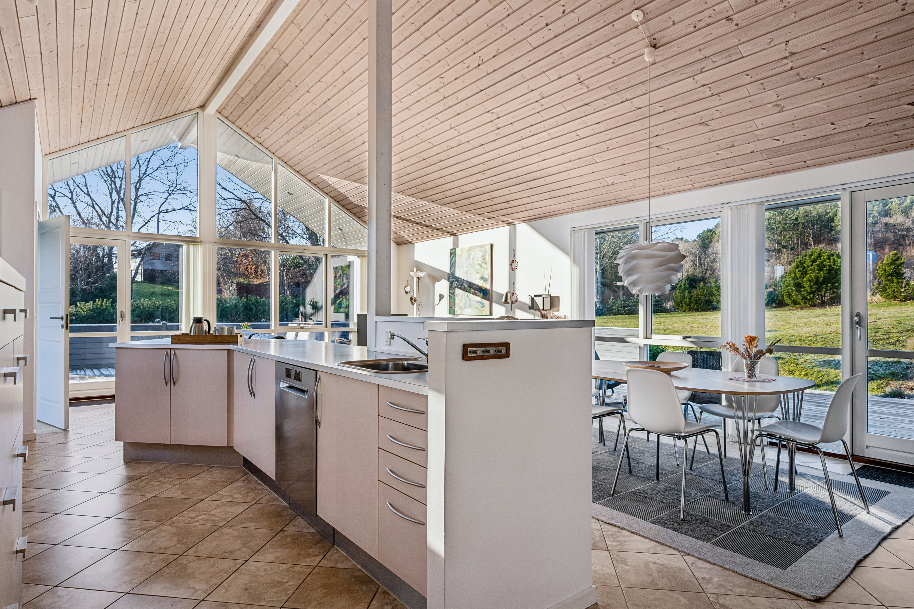 Fremhævet andet billede i fuldskærmstilstand. Billede af Nordbakken 2, Lyngsbæk, 8400 Ebeltoft