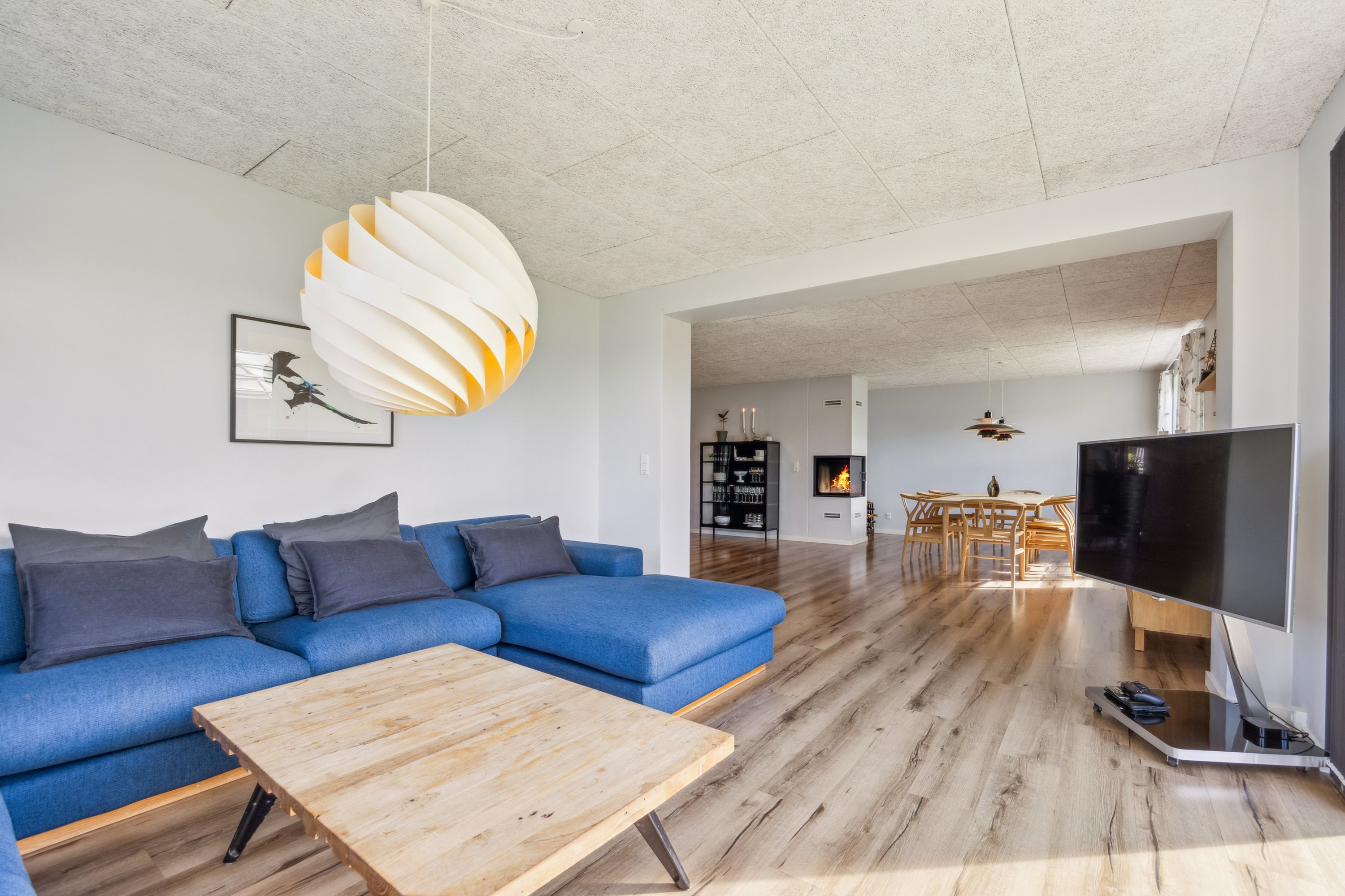 Fremhævet stue billede i fuldskærmstilstand. Billede af Bødkervej 59, 7730 Hanstholm