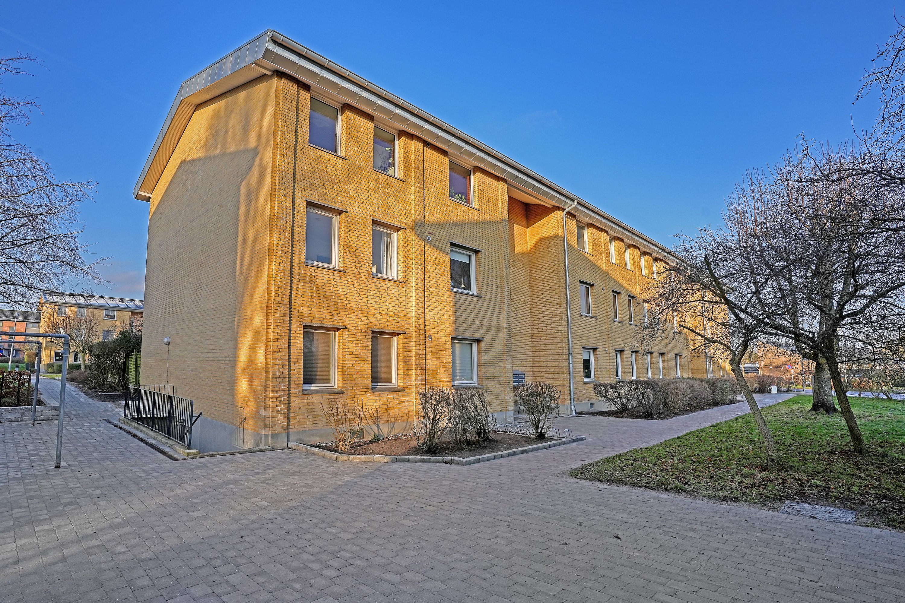 Fremhævet ejendommen billede i fuldskærmstilstand. Billede af Teglgårdsvej 305, 1. mf., 3050 Humlebæk