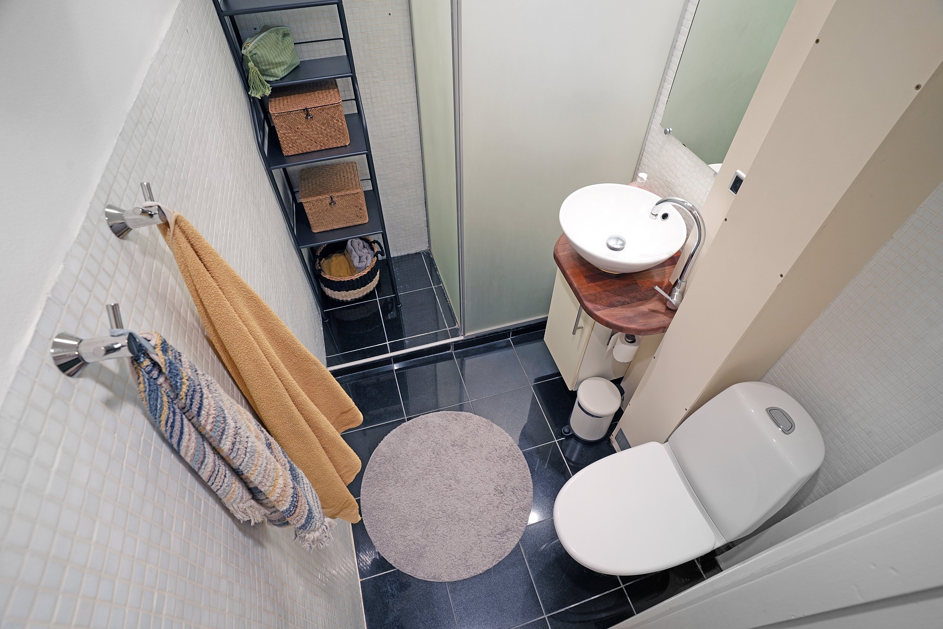 Fremhævet badeværelse billede i fuldskærmstilstand. Billede af Teglgårdsvej 305, 1. mf., 3050 Humlebæk