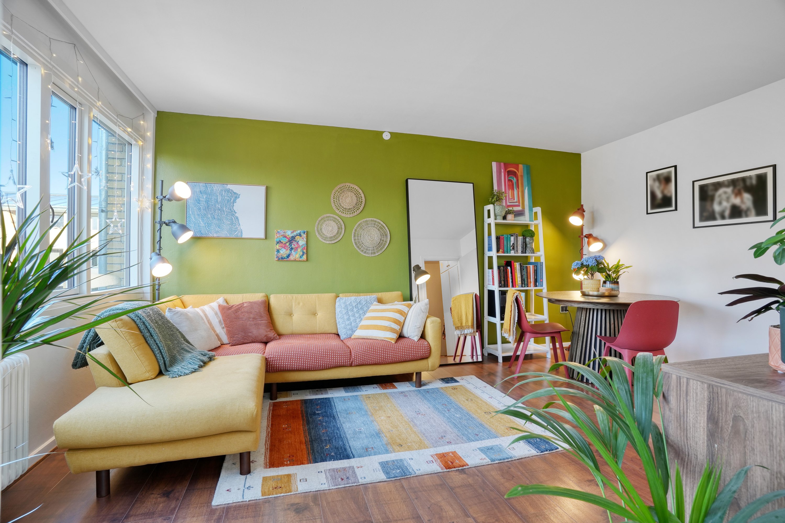 Miniaturebillede 1: stue. Billede af Teglgårdsvej 305, 1. mf., 3050 Humlebæk