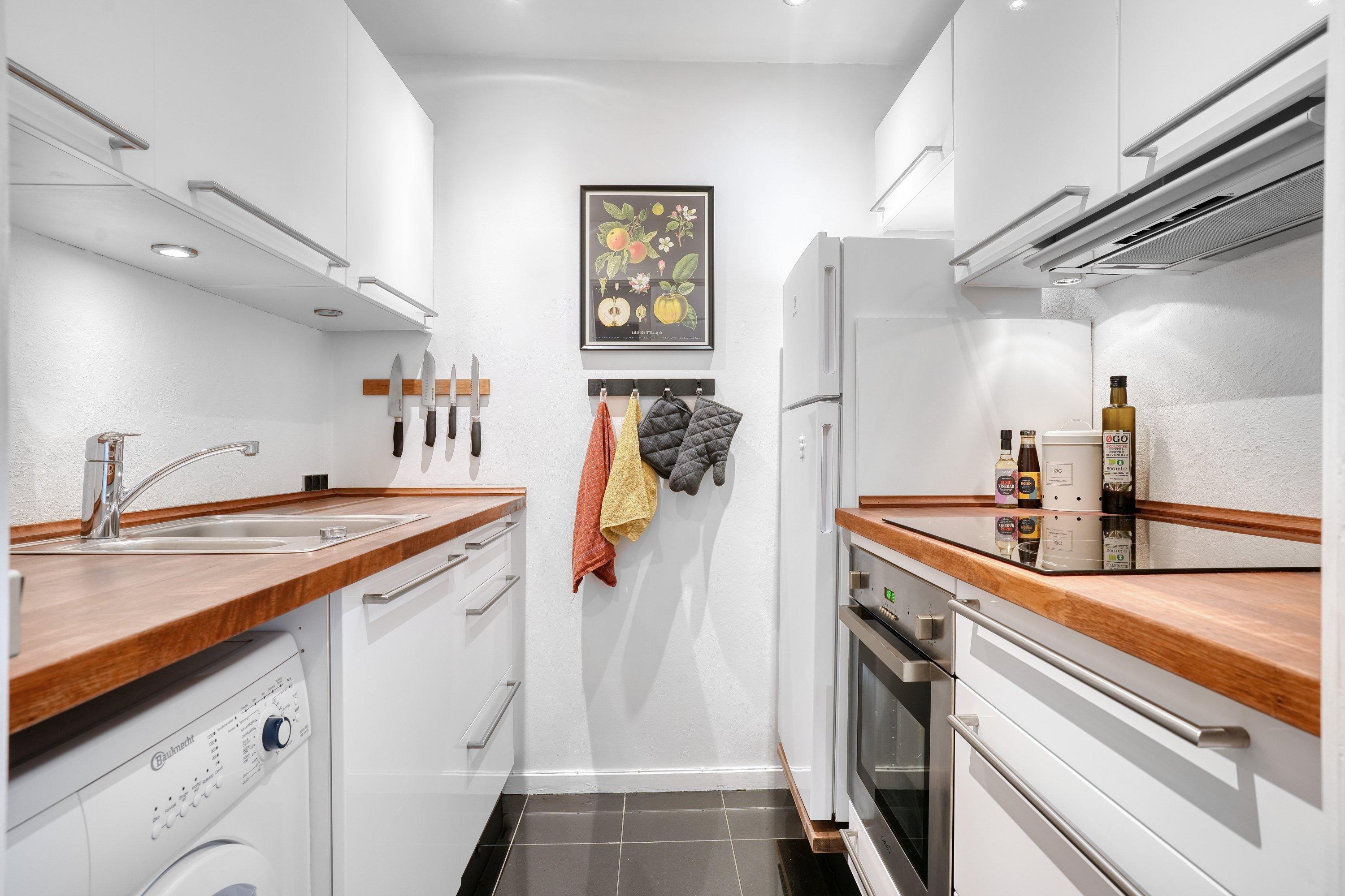 Fremhævet køkken billede i fuldskærmstilstand. Billede af Teglgårdsvej 305, 1. mf., 3050 Humlebæk