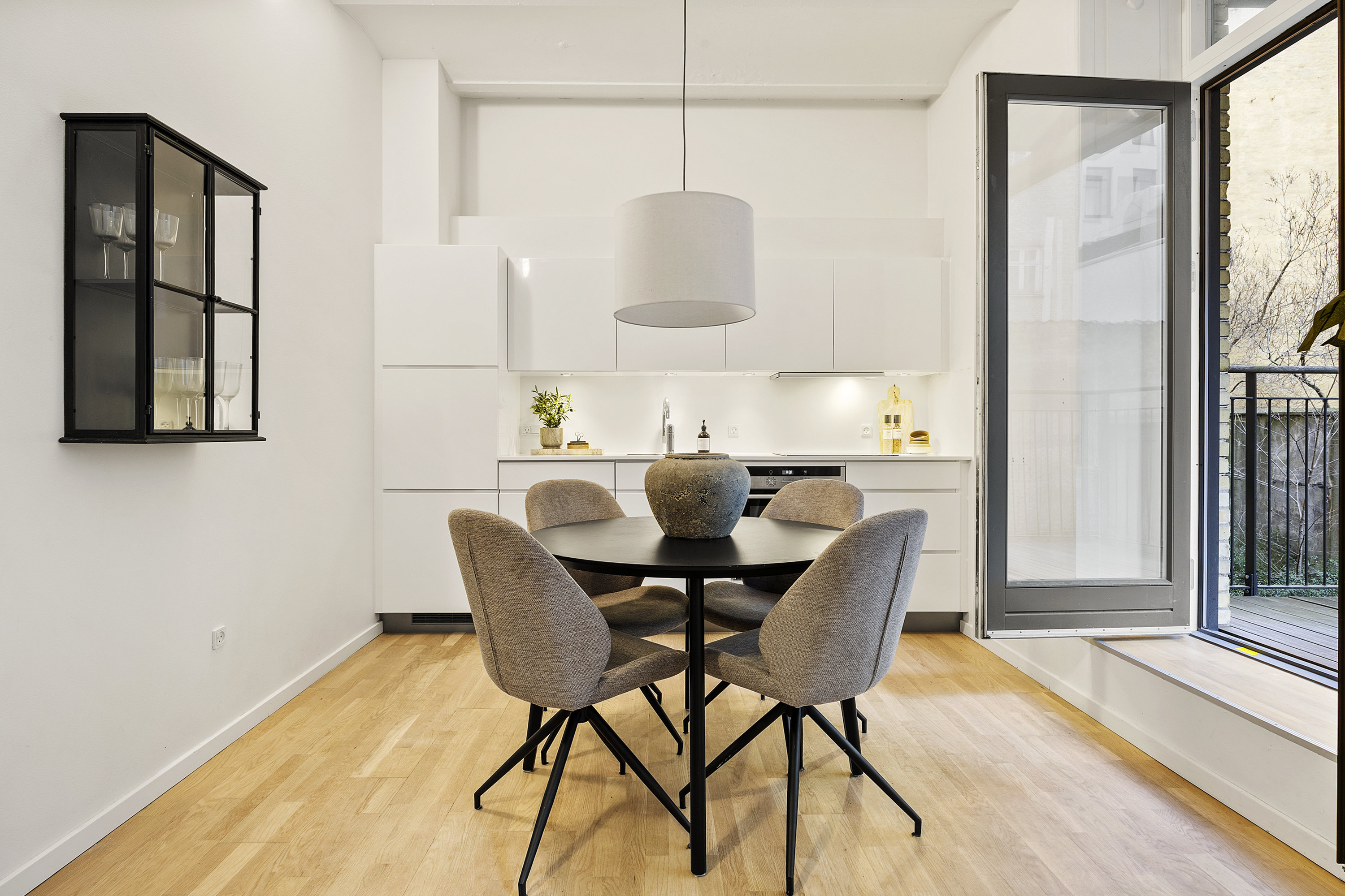 Fremhævet spisestue billede i fuldskærmstilstand. Billede af Linnésgade 22E, st.., 1361 København K