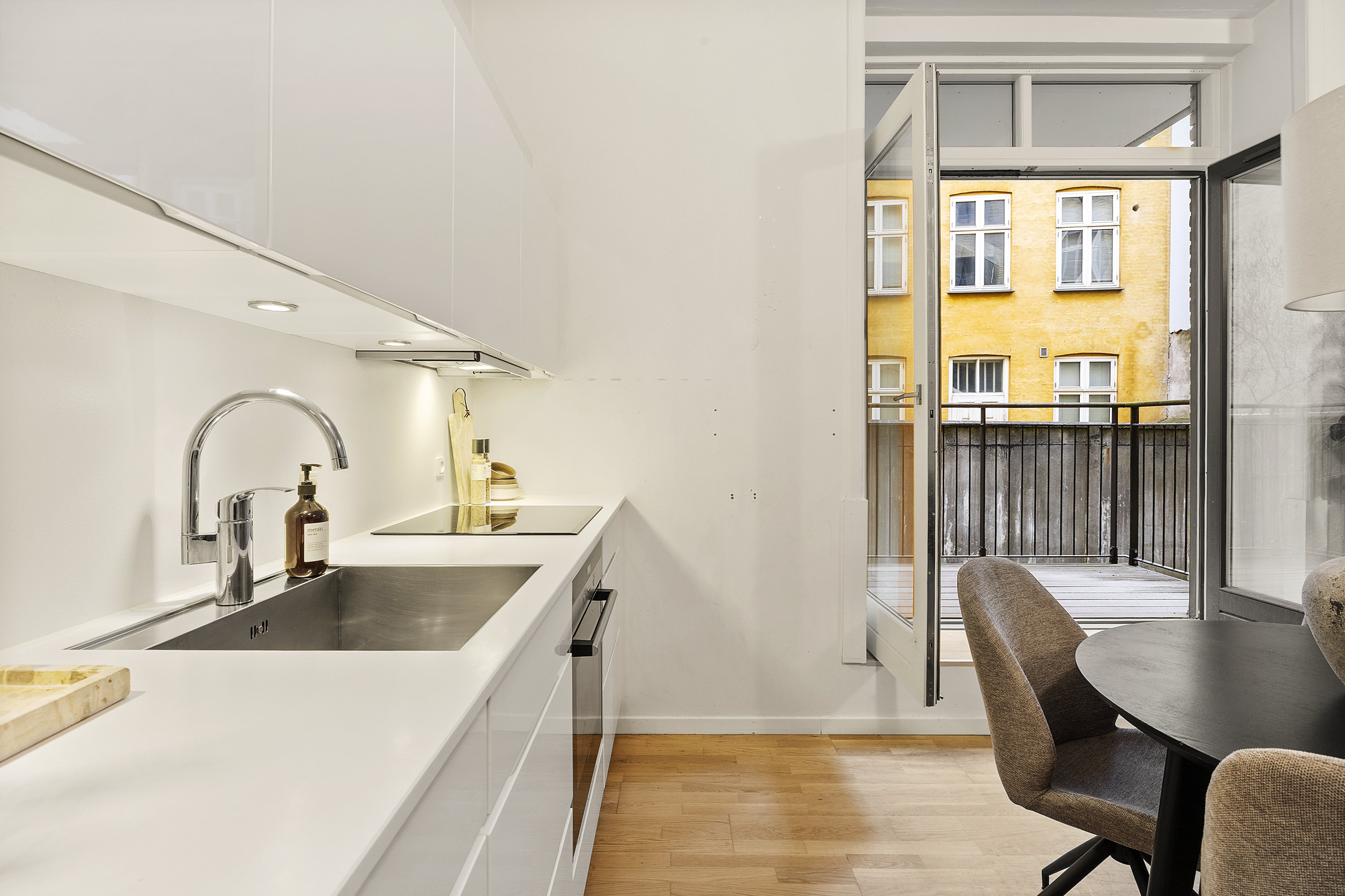 Miniaturebillede 1: køkken. Billede af Linnésgade 22E, st.., 1361 København K