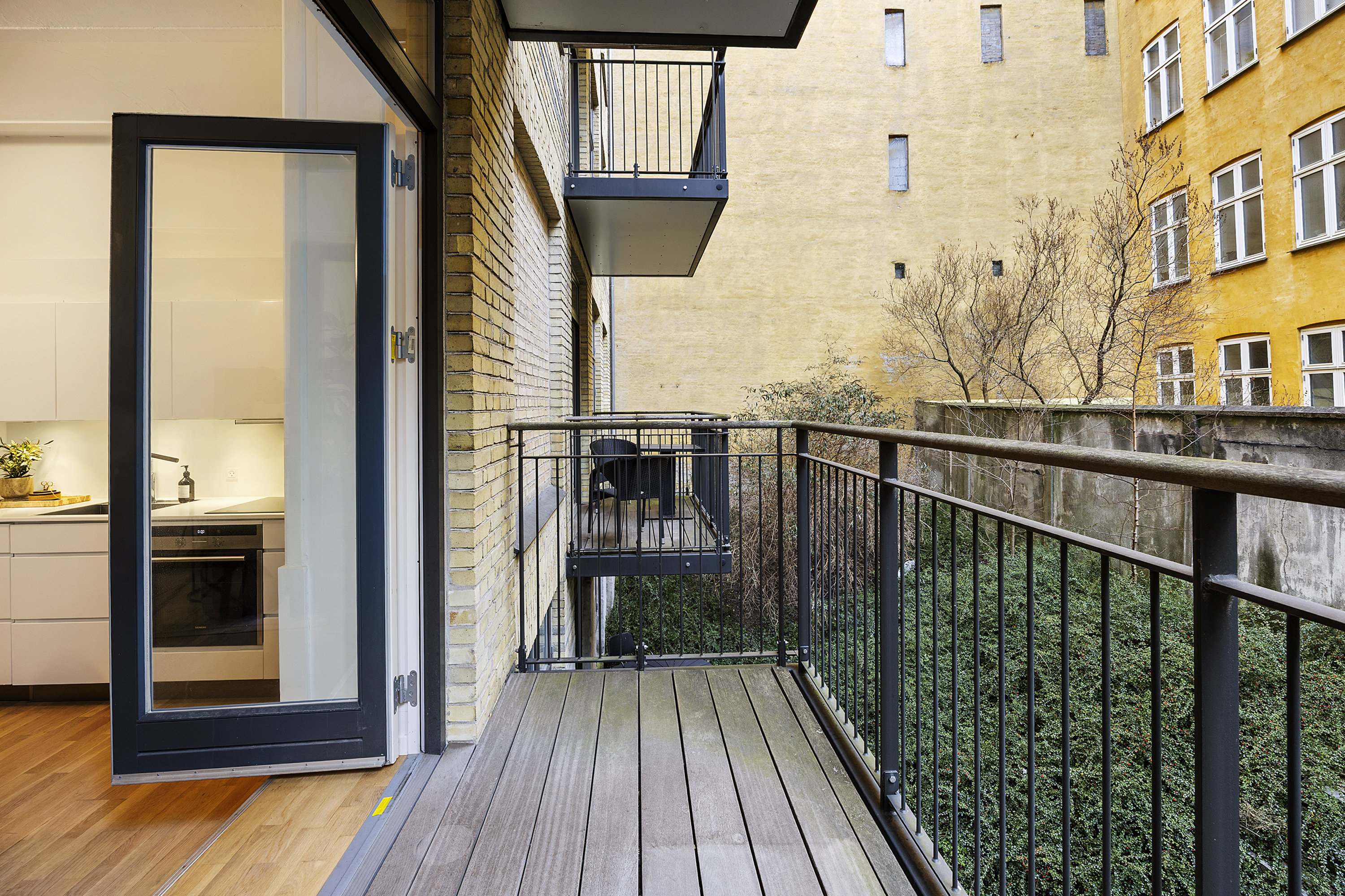 Fremhævet altan billede i fuldskærmstilstand. Billede af Linnésgade 22E, st.., 1361 København K