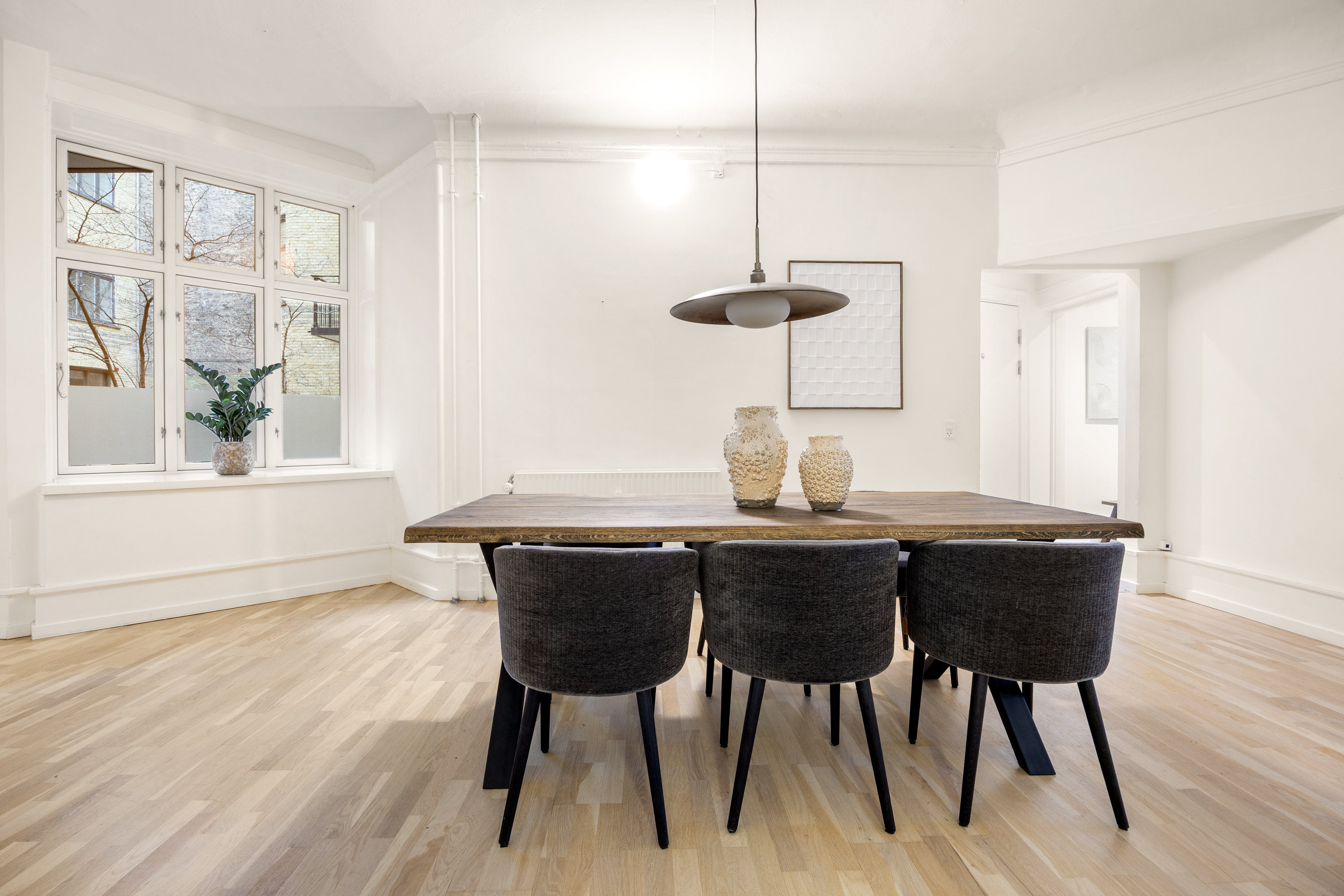 Fremhævet spiseplads billede i fuldskærmstilstand. Billede af Linnésgade 22A, st.., 1361 København K