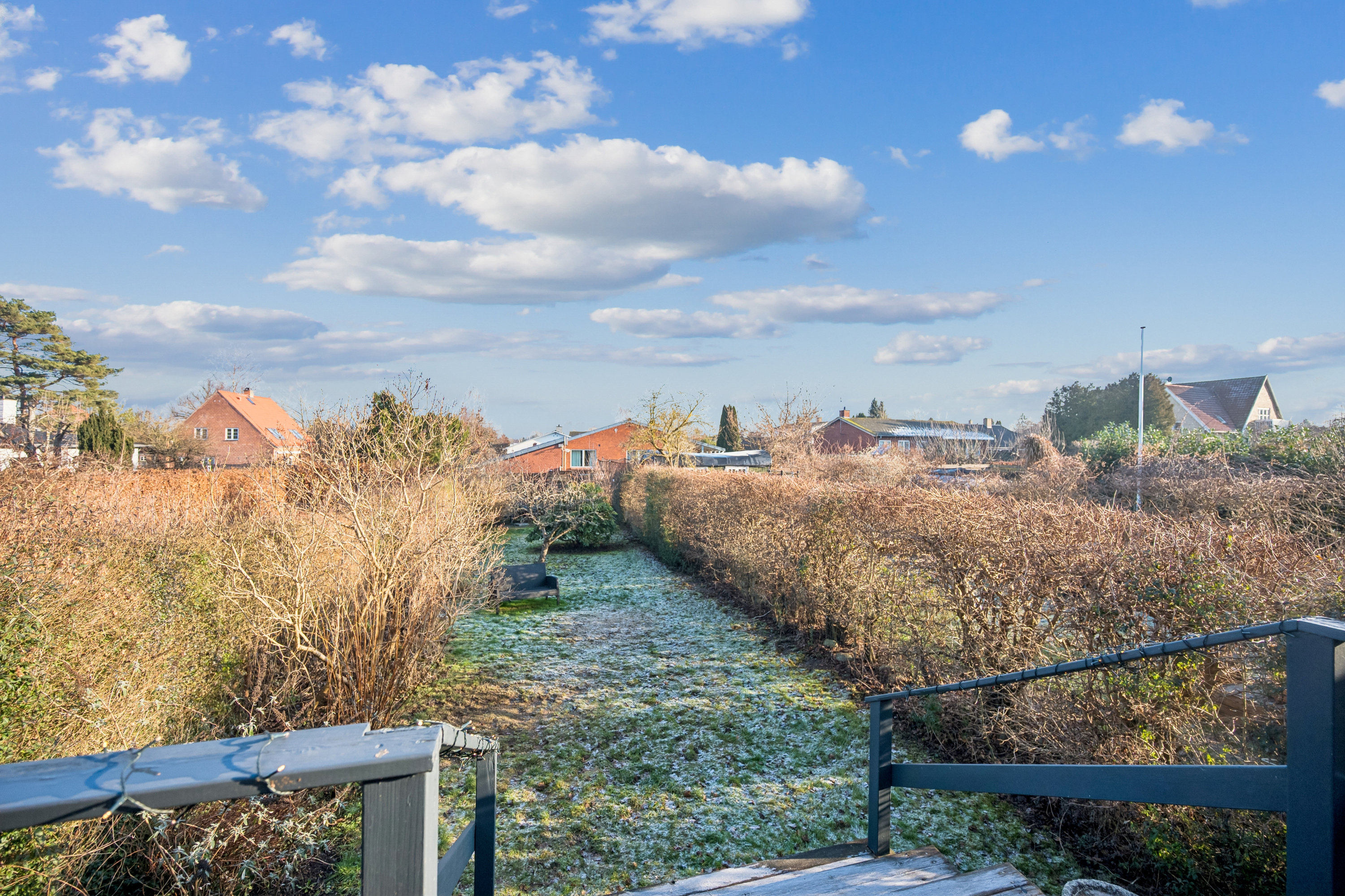 Fremhævet have billede i fuldskærmstilstand. Billede af Christoffers Alle 184, 2800 Kongens Lyngby