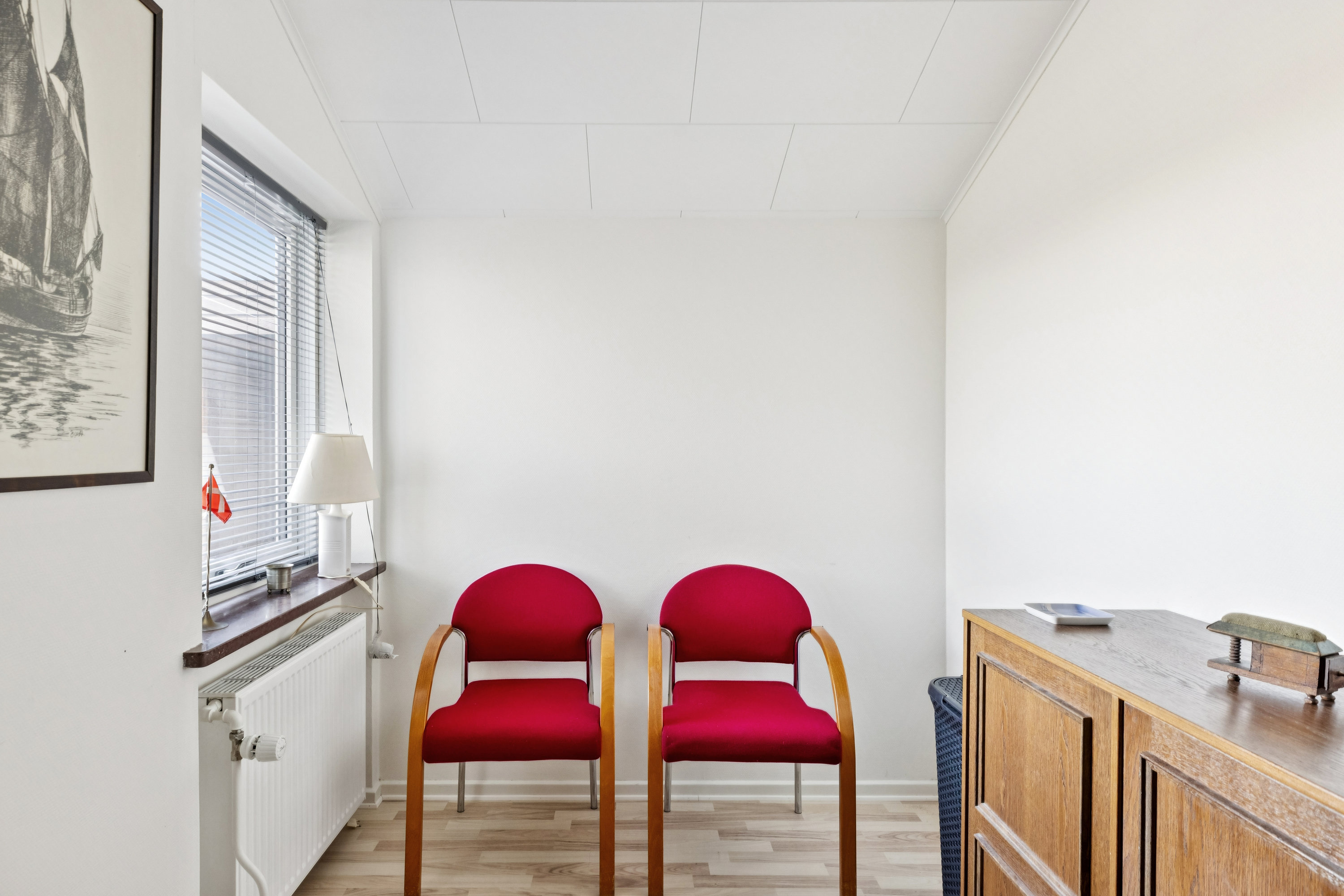 Fremhævet værelse billede i fuldskærmstilstand. Billede af Agtoftsvej 74, Ulkebøl, 6400 Sønderborg