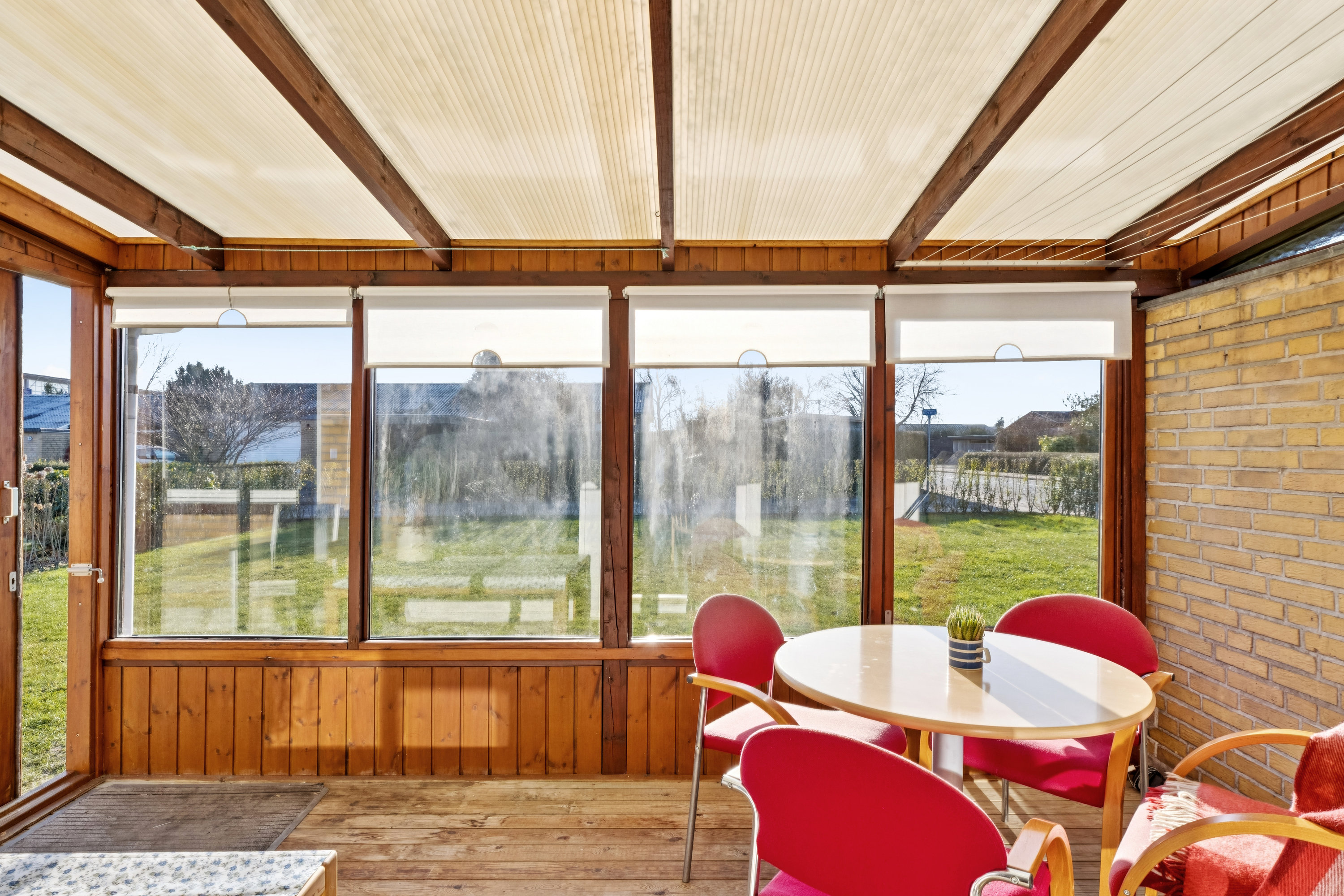 Fremhævet udestue billede i fuldskærmstilstand. Billede af Agtoftsvej 74, Ulkebøl, 6400 Sønderborg