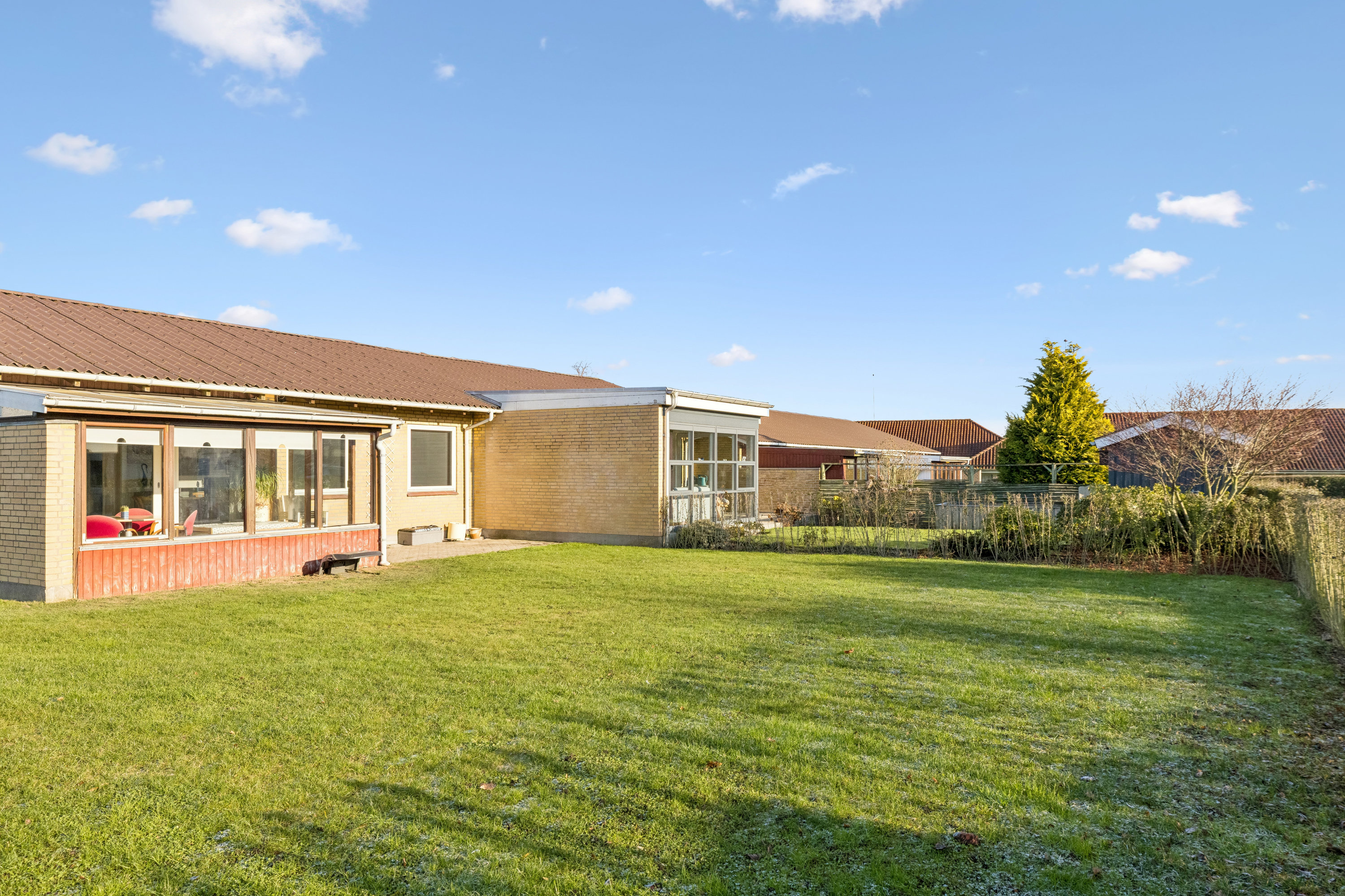 Fremhævet have billede i fuldskærmstilstand. Billede af Agtoftsvej 74, Ulkebøl, 6400 Sønderborg