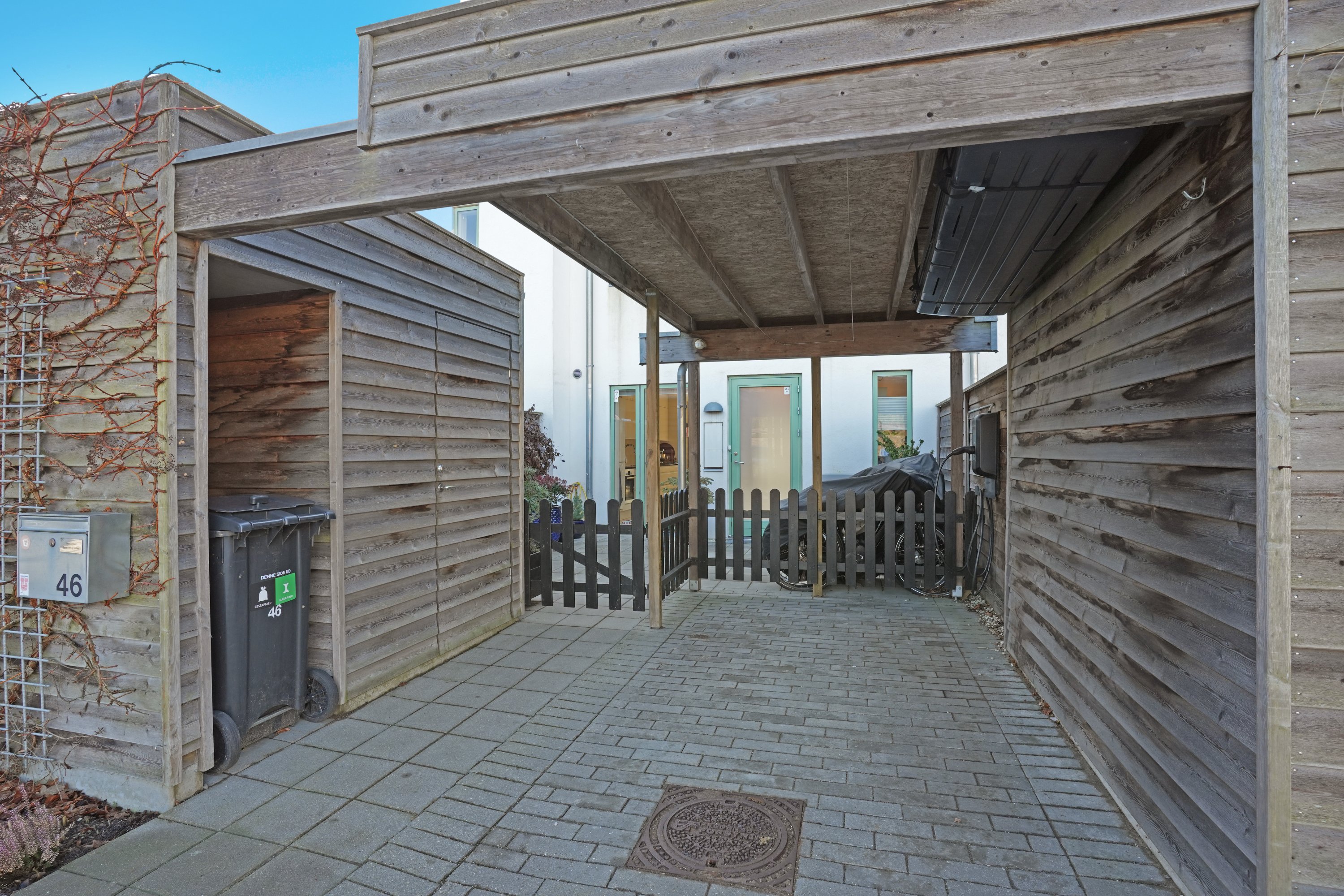 Fremhævet carport billede i fuldskærmstilstand. Billede af Torphusene 46, 3050 Humlebæk