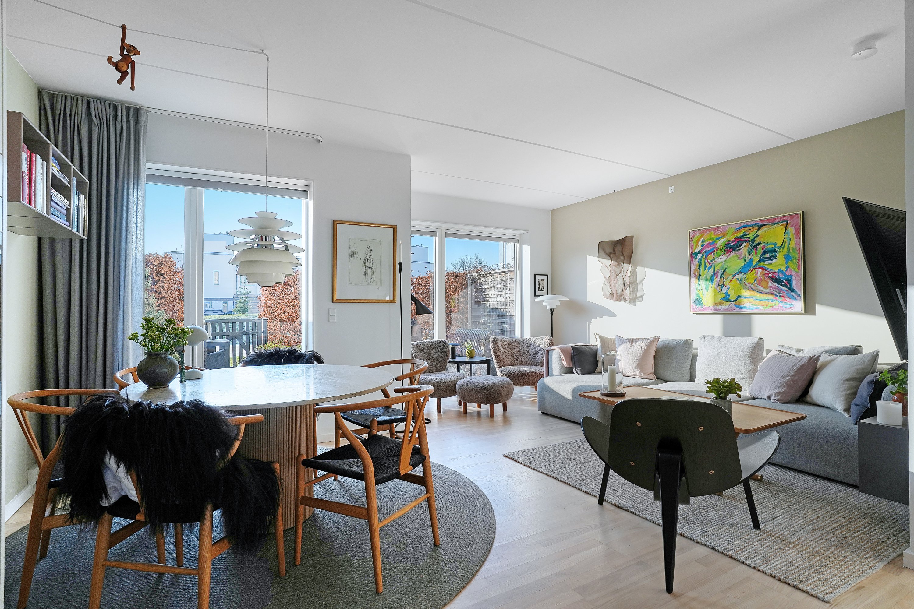 Fremhævet spisestue billede i fuldskærmstilstand. Billede af Torphusene 46, 3050 Humlebæk