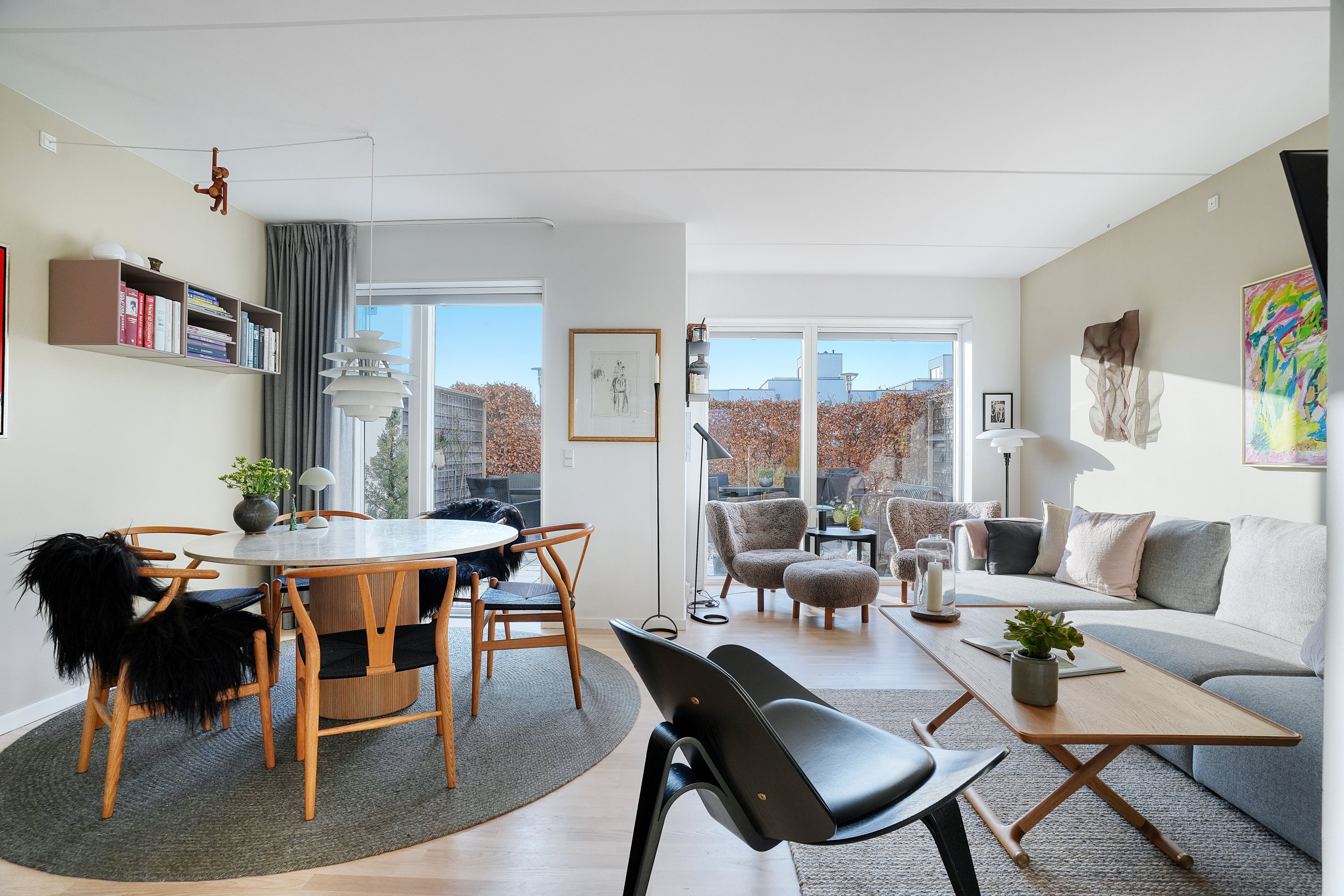 Fremhævet spisestue billede i fuldskærmstilstand. Billede af Torphusene 46, 3050 Humlebæk