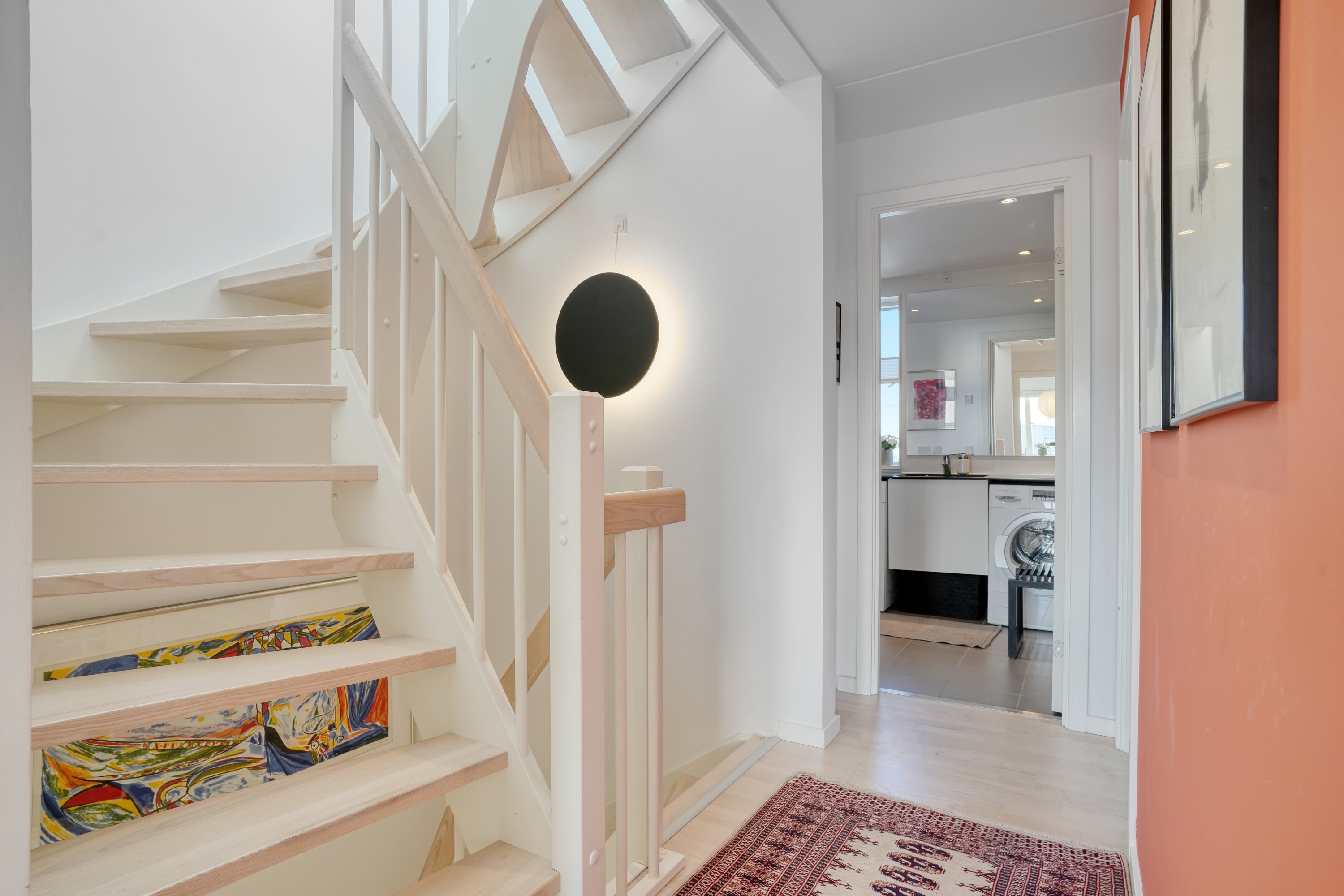 Fremhævet entré billede i fuldskærmstilstand. Billede af Torphusene 46, 3050 Humlebæk