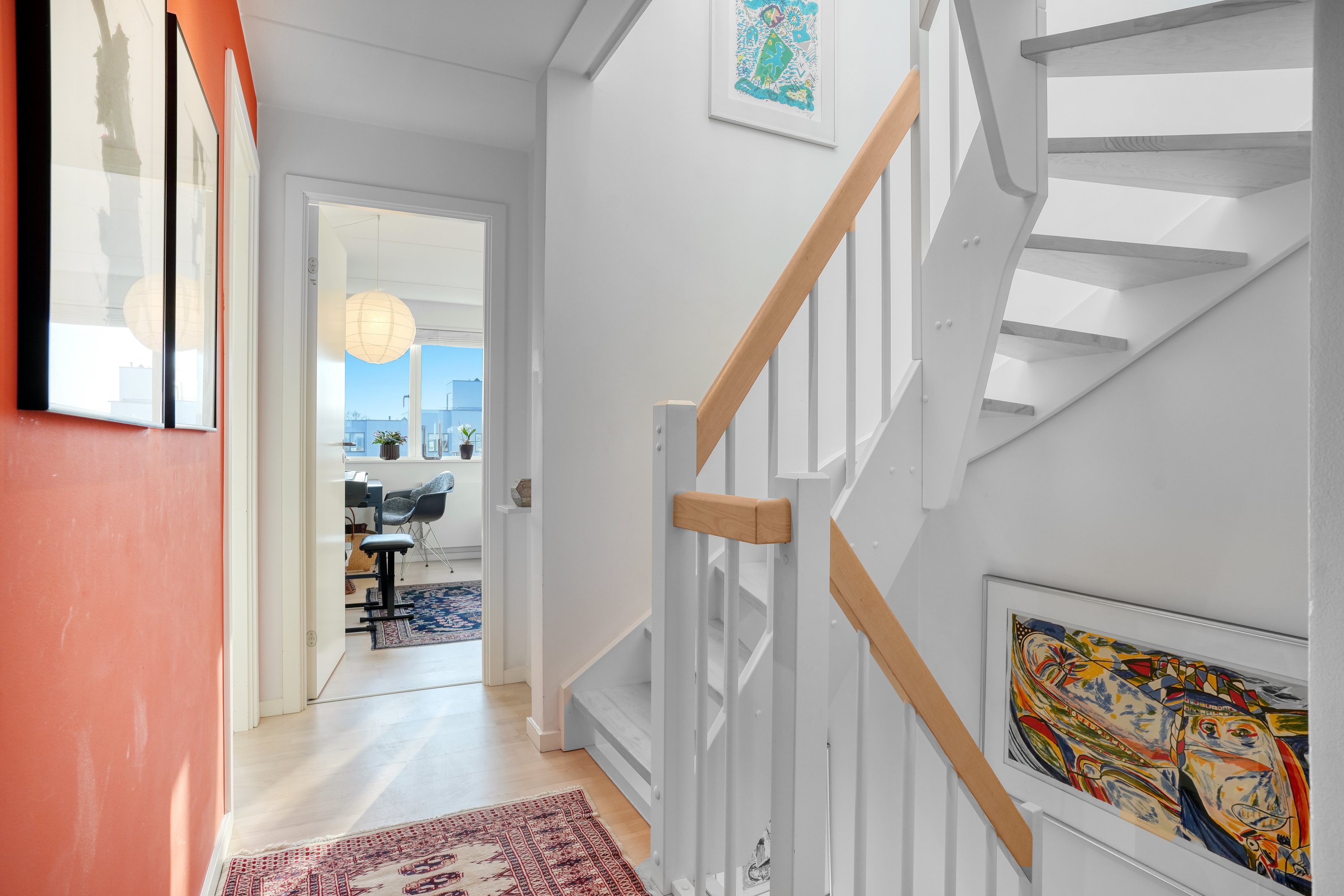 Fremhævet 1. sal billede i fuldskærmstilstand. Billede af Torphusene 46, 3050 Humlebæk