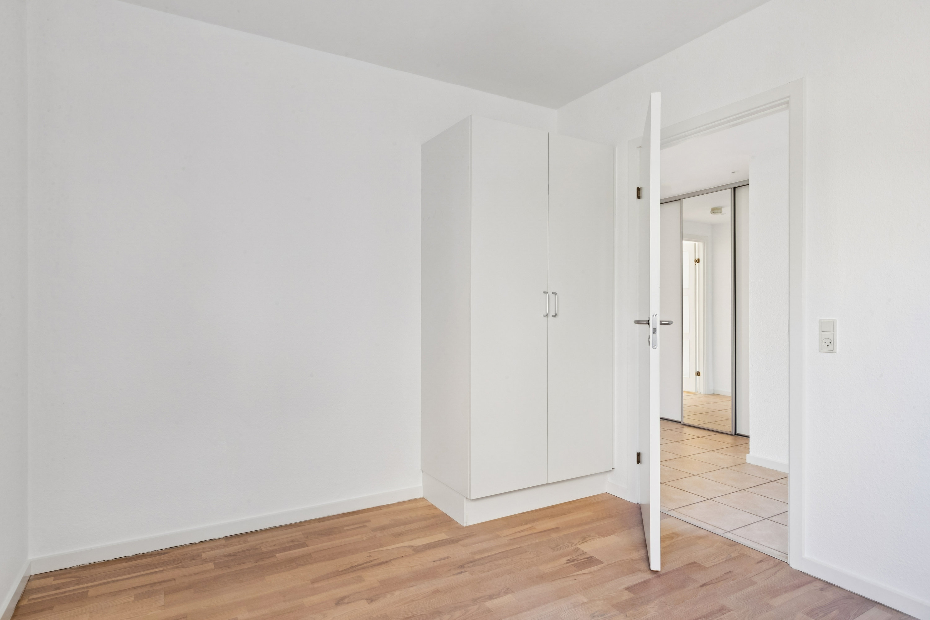 Fremhævet værelse billede i fuldskærmstilstand. Billede af Falkenbergvænget 8, 3140 Ålsgårde