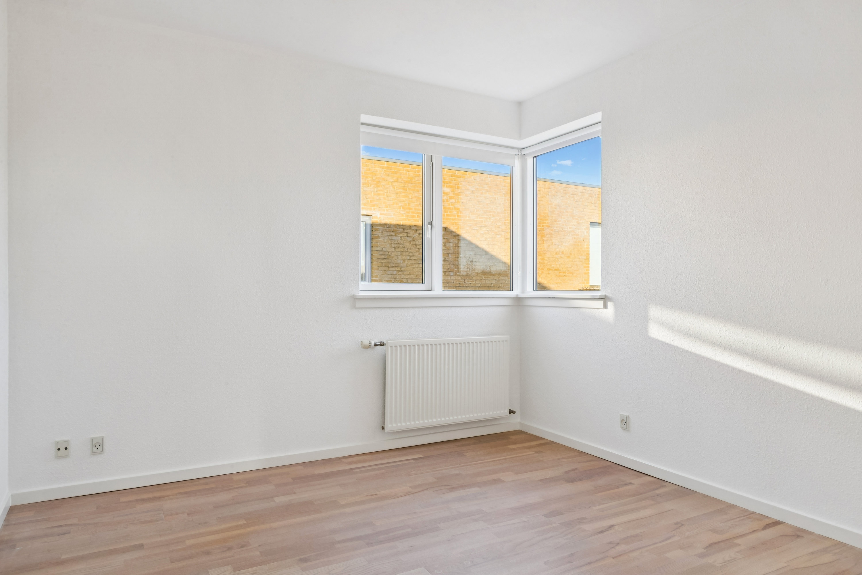 Fremhævet værelse billede i fuldskærmstilstand. Billede af Falkenbergvænget 8, 3140 Ålsgårde