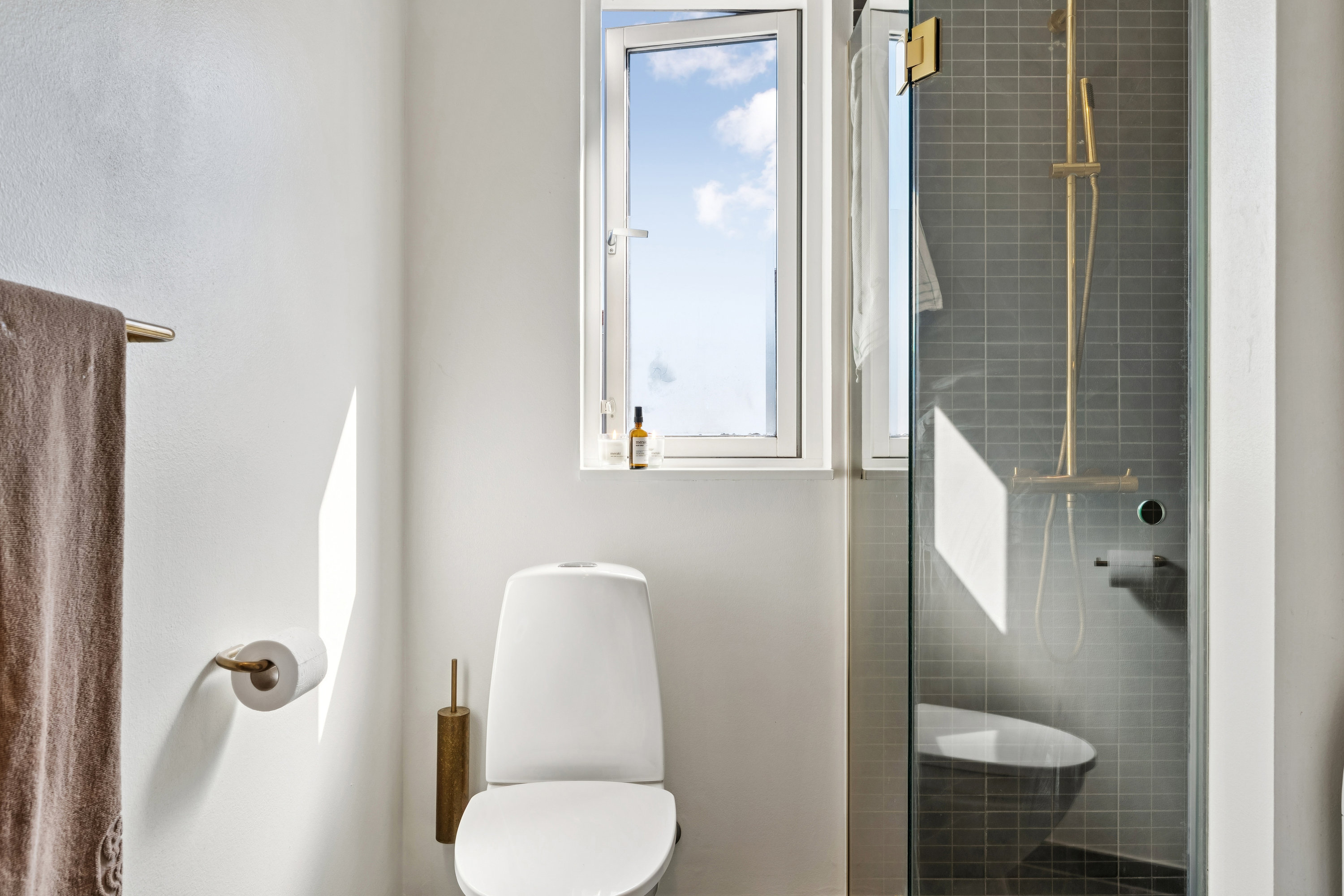 Fremhævet badeværelse billede i fuldskærmstilstand. Billede af Bryggervangen 14, 5., 2100 København Ø