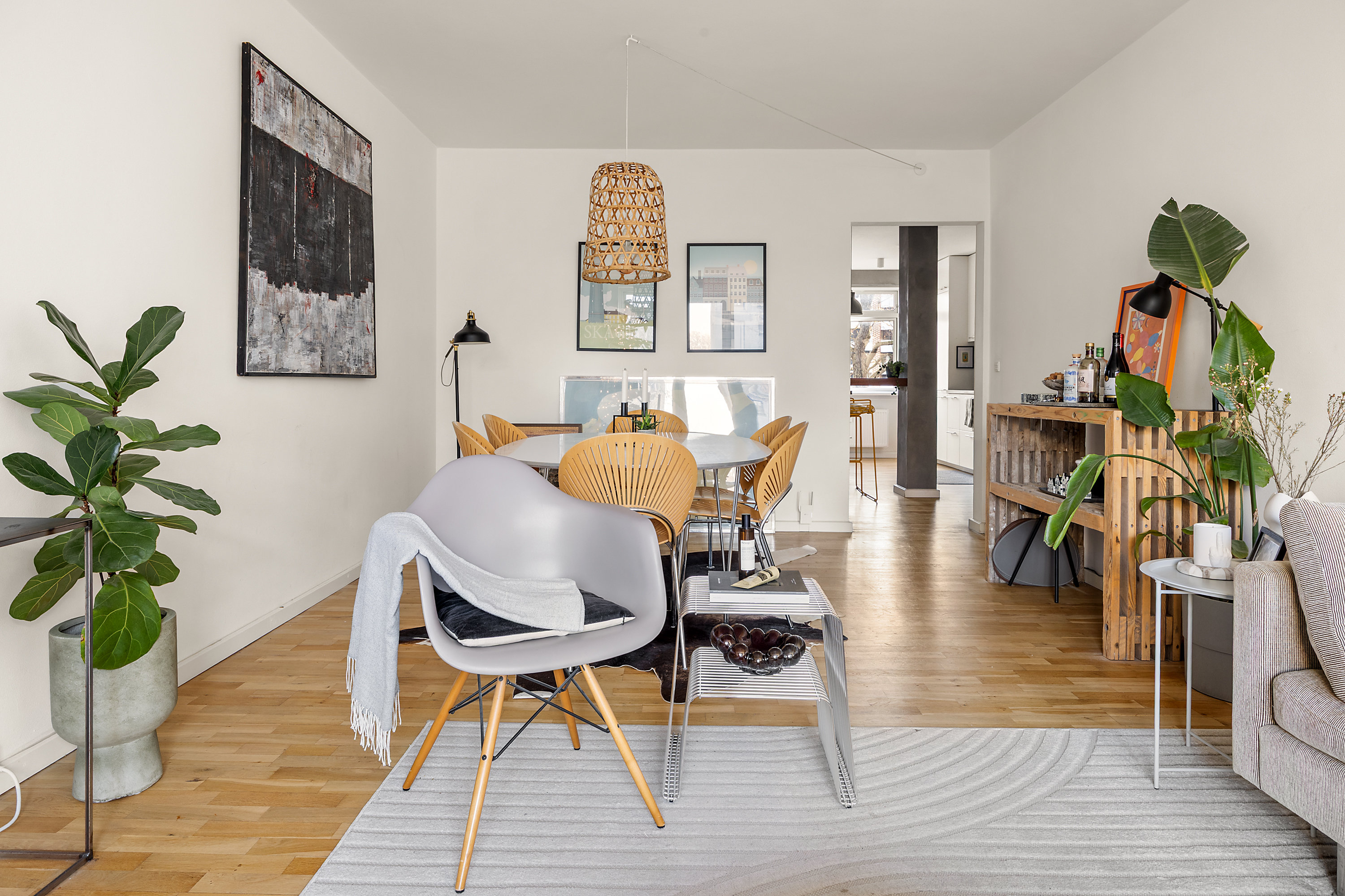 Fremhævet stue billede i fuldskærmstilstand. Billede af Adelgade 49, 2. th., 1304 København K