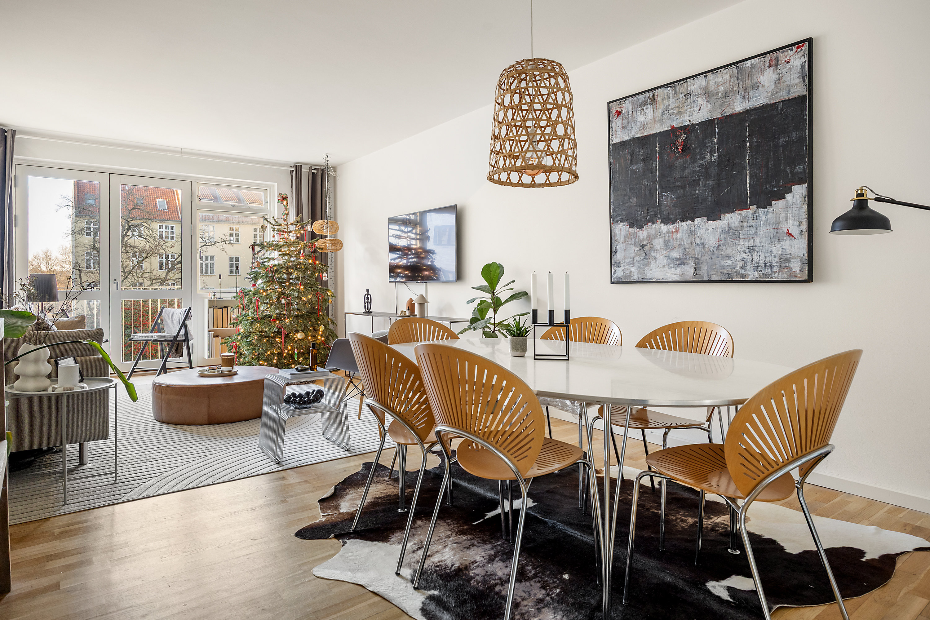 Fremhævet stue billede i fuldskærmstilstand. Billede af Adelgade 49, 2. th., 1304 København K