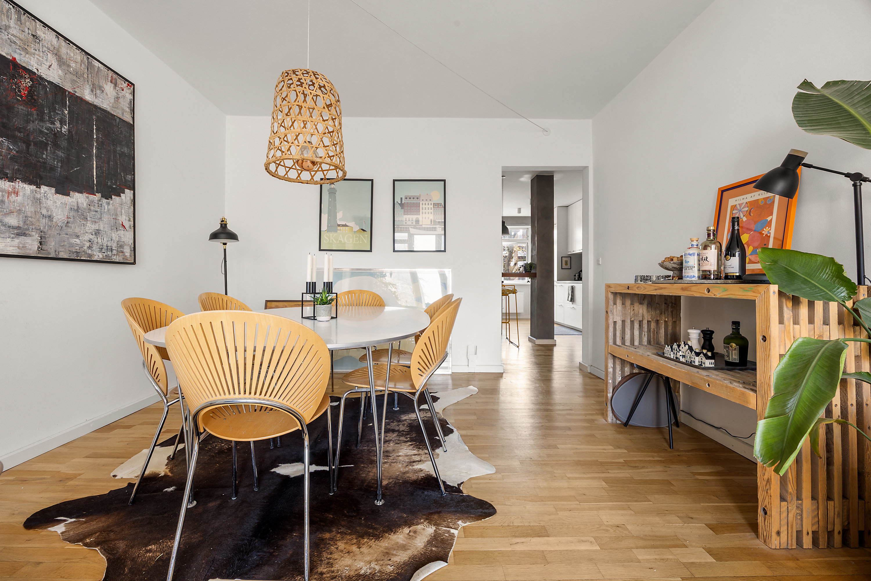 Fremhævet stue billede i fuldskærmstilstand. Billede af Adelgade 49, 2. th., 1304 København K