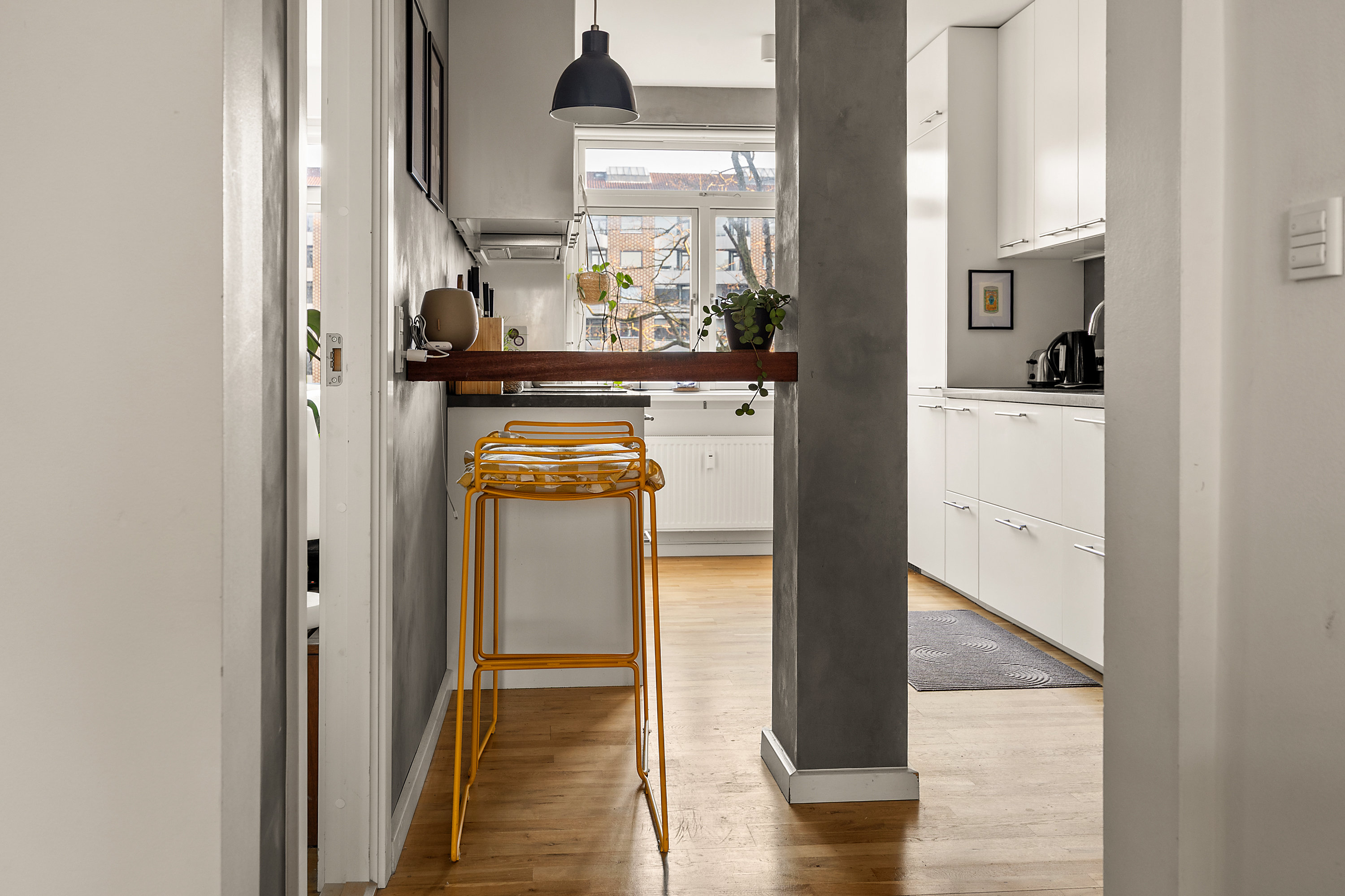 Fremhævet køkken billede i fuldskærmstilstand. Billede af Adelgade 49, 2. th., 1304 København K