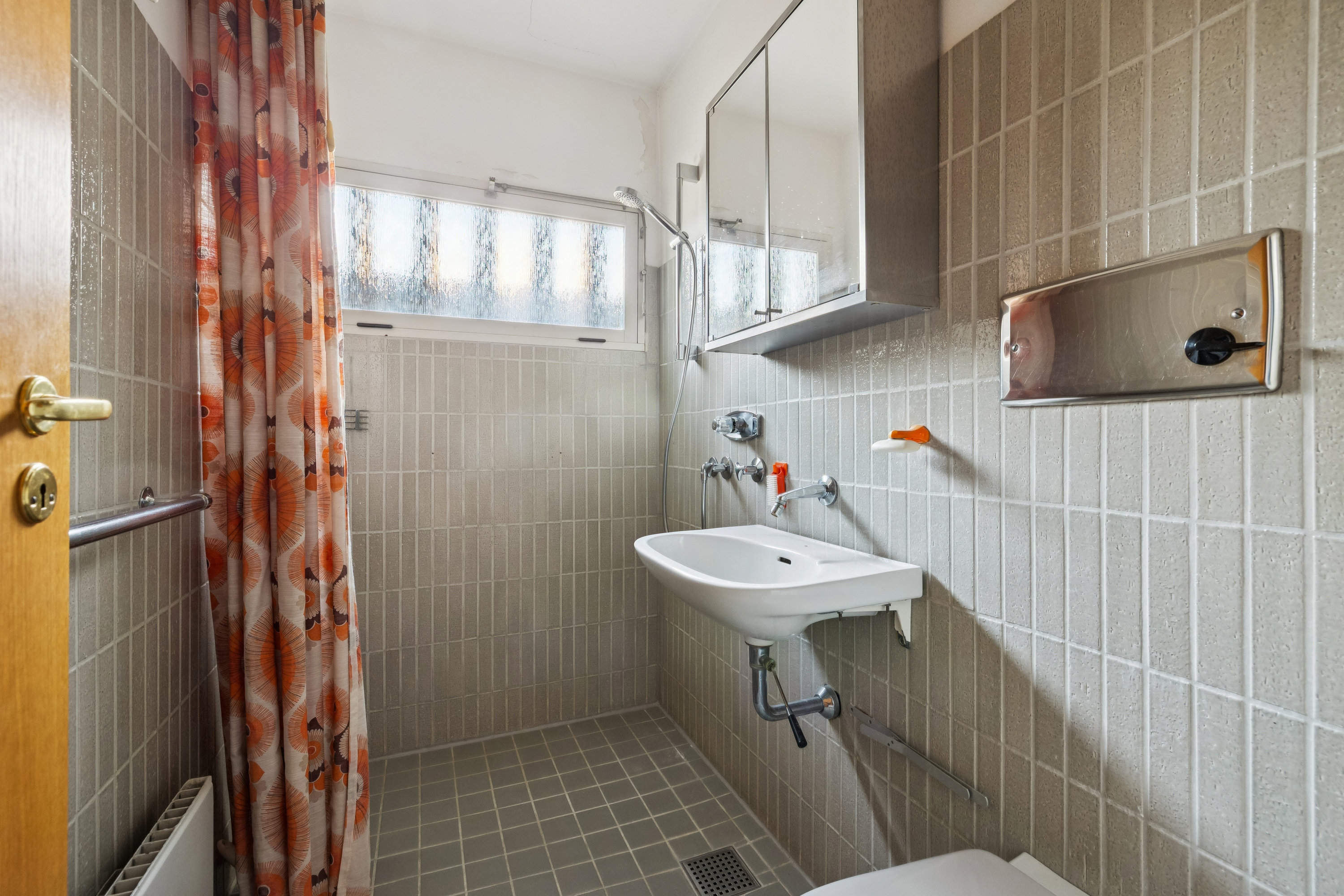 Fremhævet badeværelse billede i fuldskærmstilstand. Billede af Bøgevej 8, 8660 Skanderborg