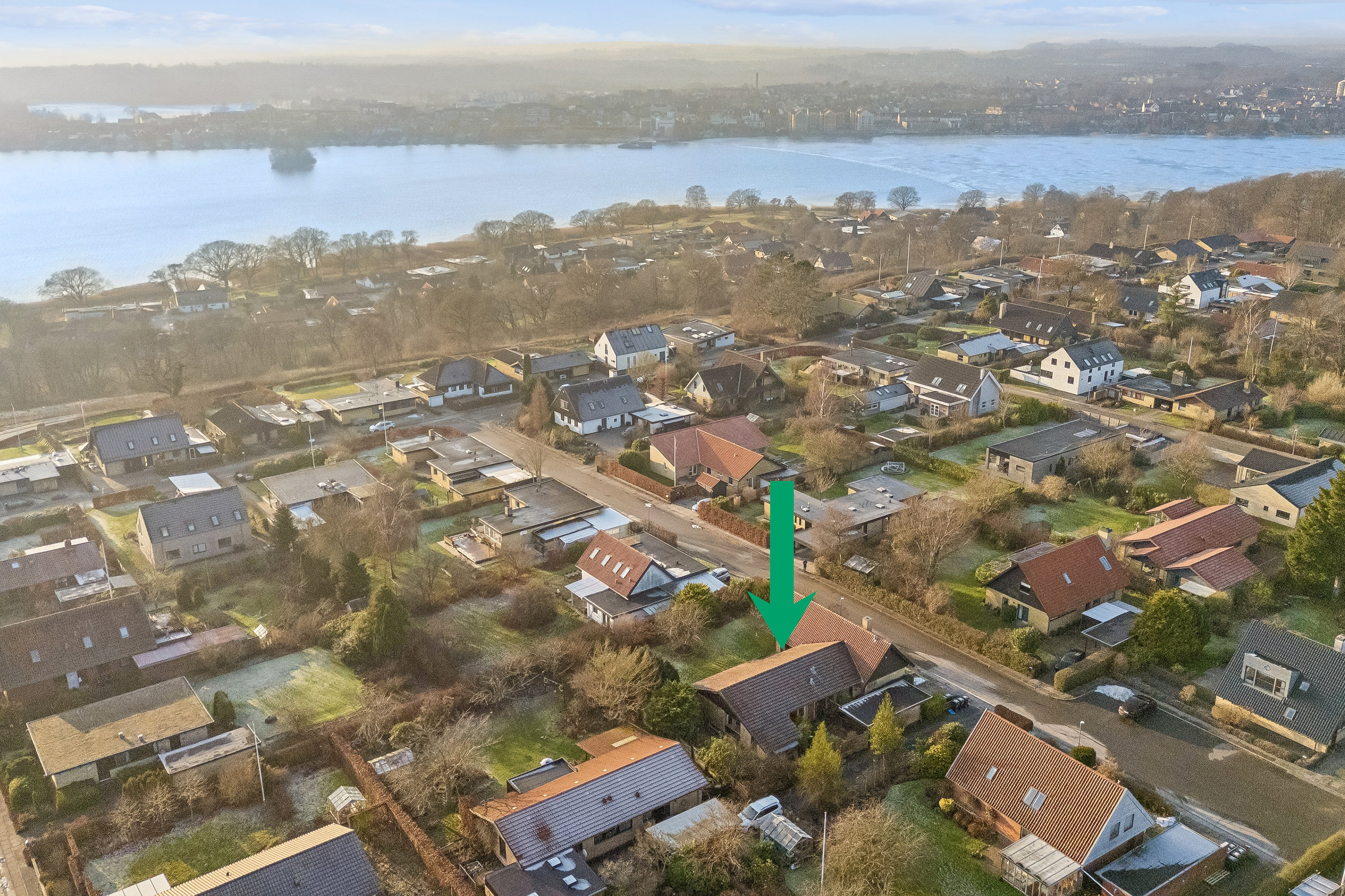 Fremhævet luftfoto billede i fuldskærmstilstand. Billede af Bøgevej 8, 8660 Skanderborg