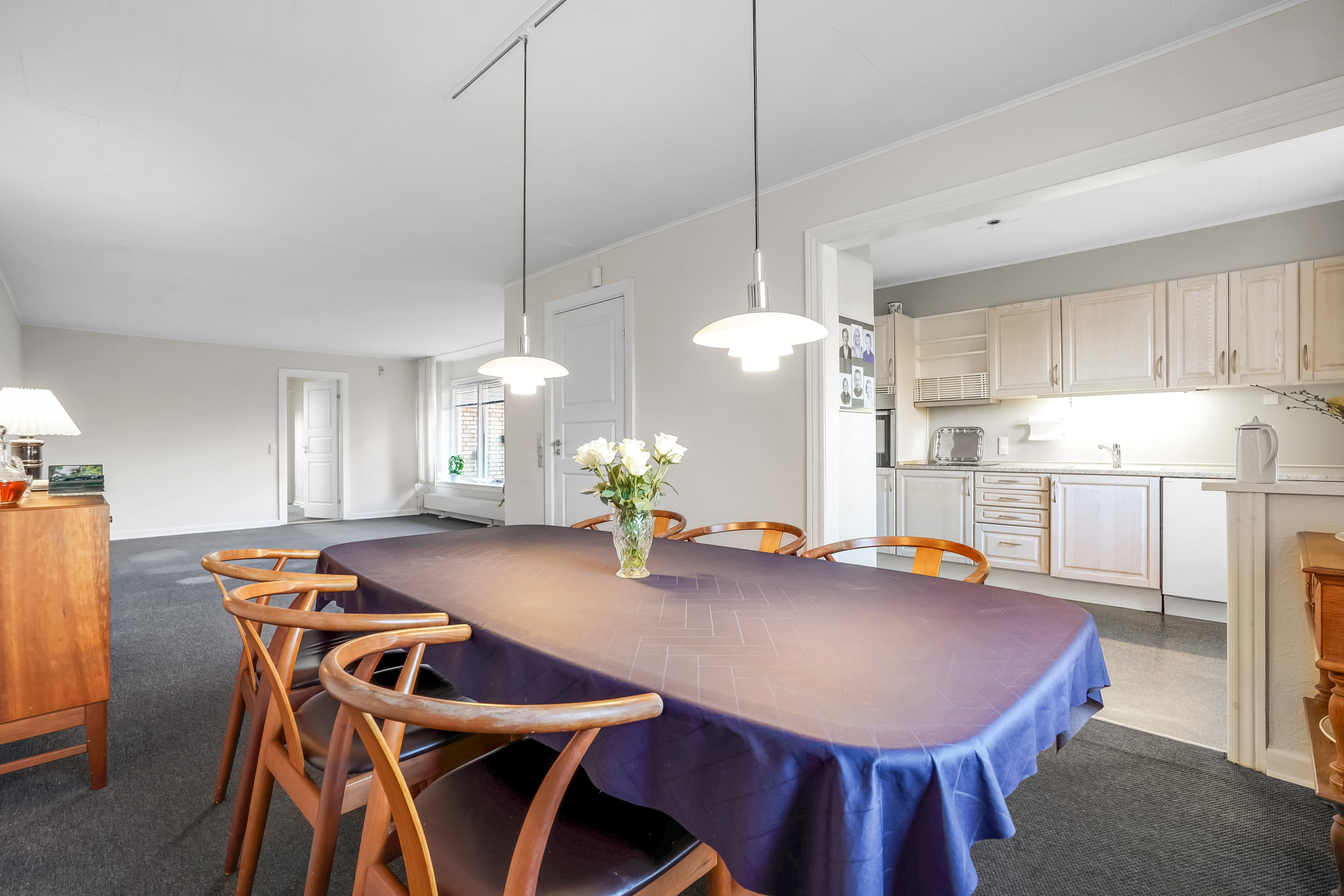 Miniaturebillede 2: stue. Billede af Behrendtsvej 16, 5500 Middelfart