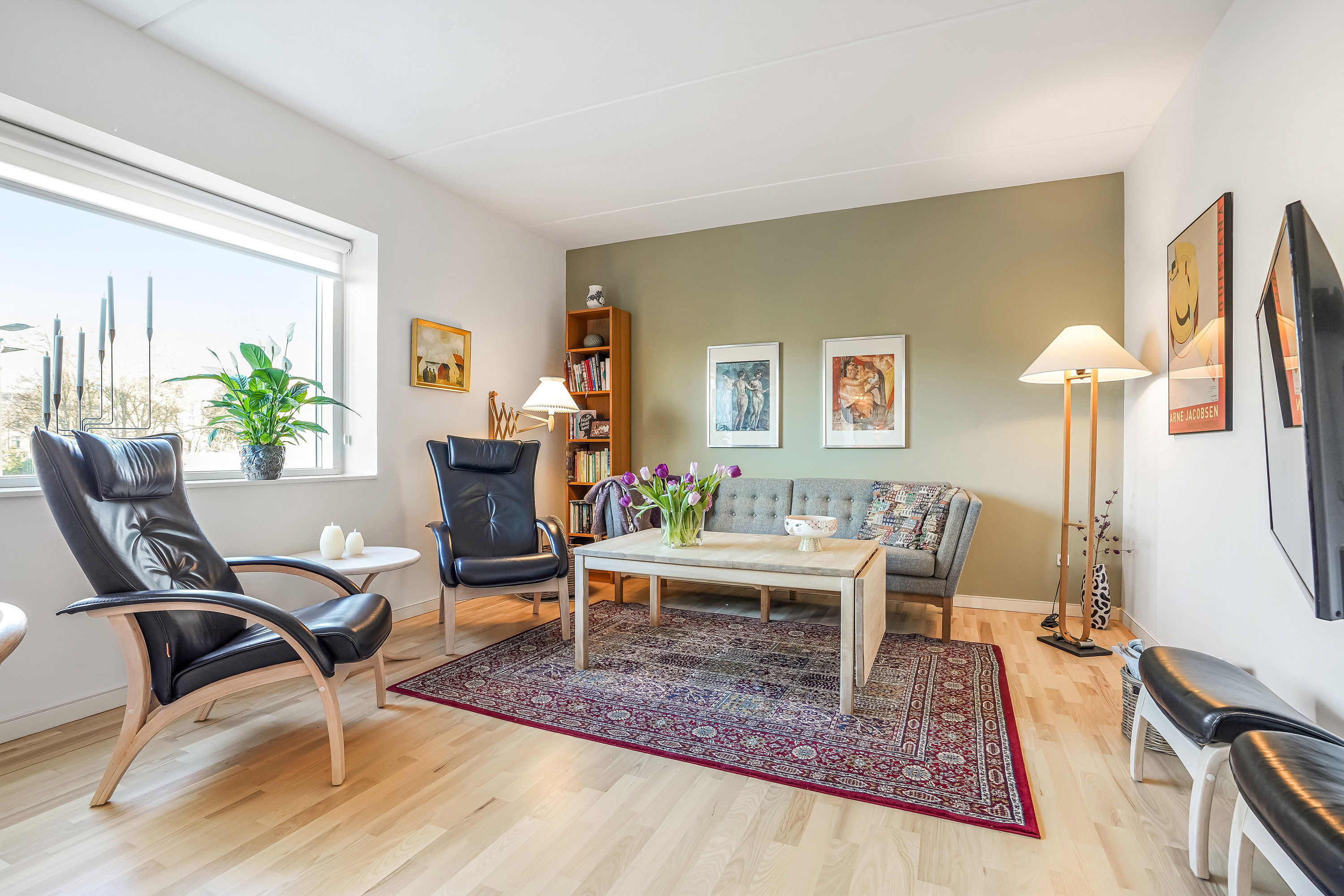 Fremhævet stue billede i fuldskærmstilstand. Billede af Fænøsund Park 4, 2. tv., 5500 Middelfart