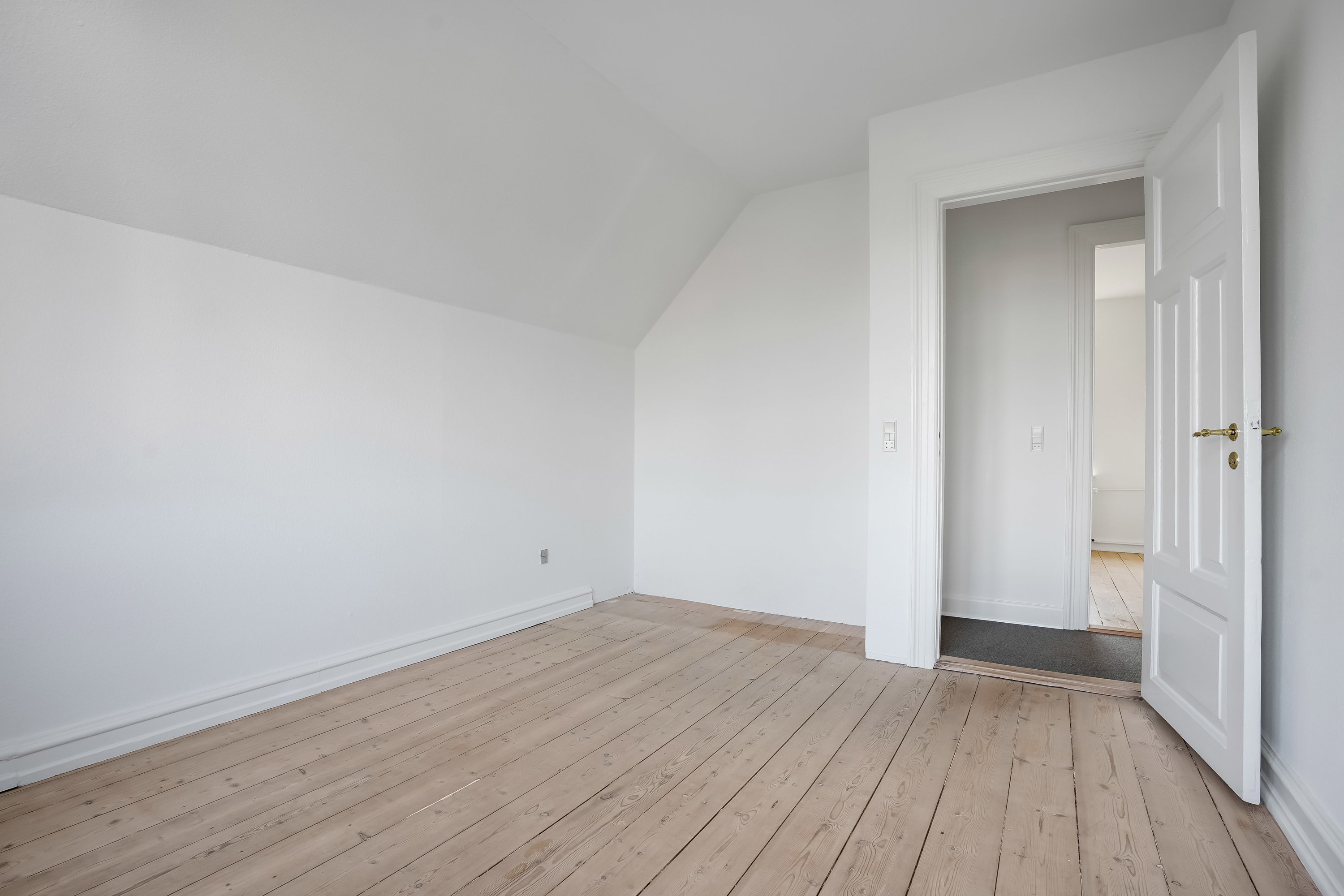 Fremhævet værelse billede i fuldskærmstilstand. Billede af Sadolinsgade 100, 5230 Odense M