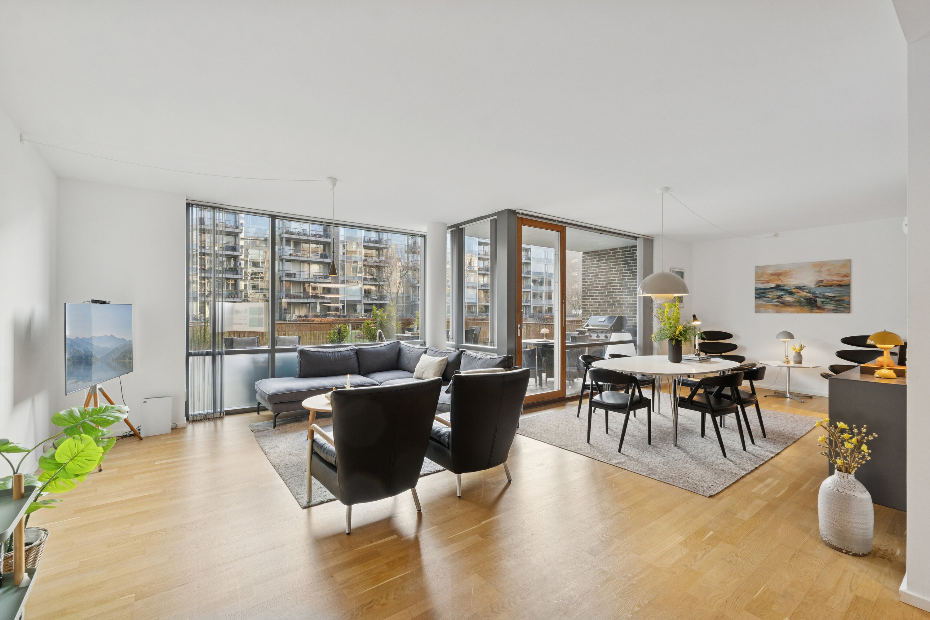 Fremhævet stue billede i fuldskærmstilstand. Billede af Hans Hedtofts Gade 5, st.. tv., 2300 København S