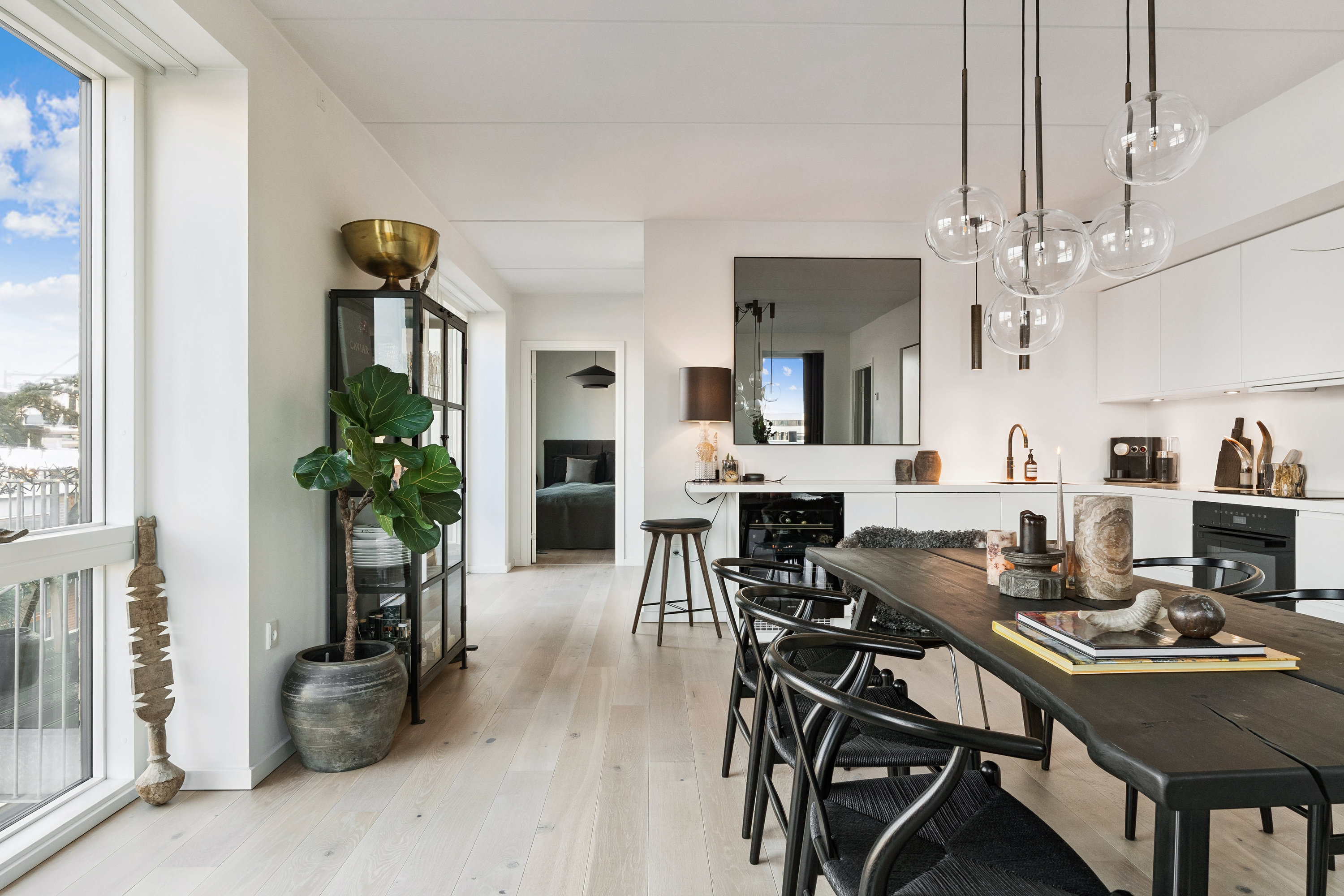 Fremhævet stue billede i fuldskærmstilstand. Billede af Sundkaj 29, 4. th., 2150 Nordhavn