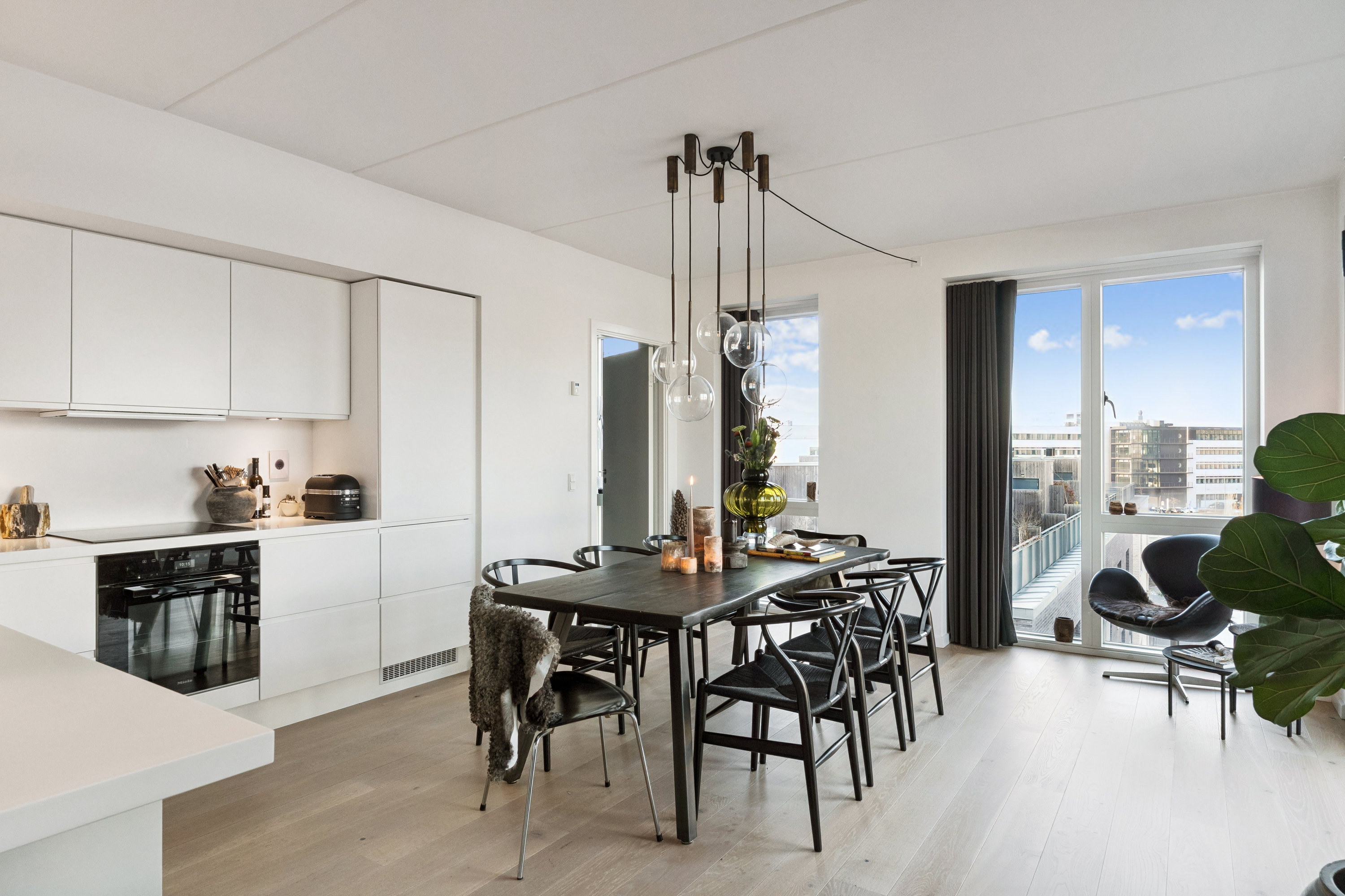 Fremhævet stue billede i fuldskærmstilstand. Billede af Sundkaj 29, 4. th., 2150 Nordhavn