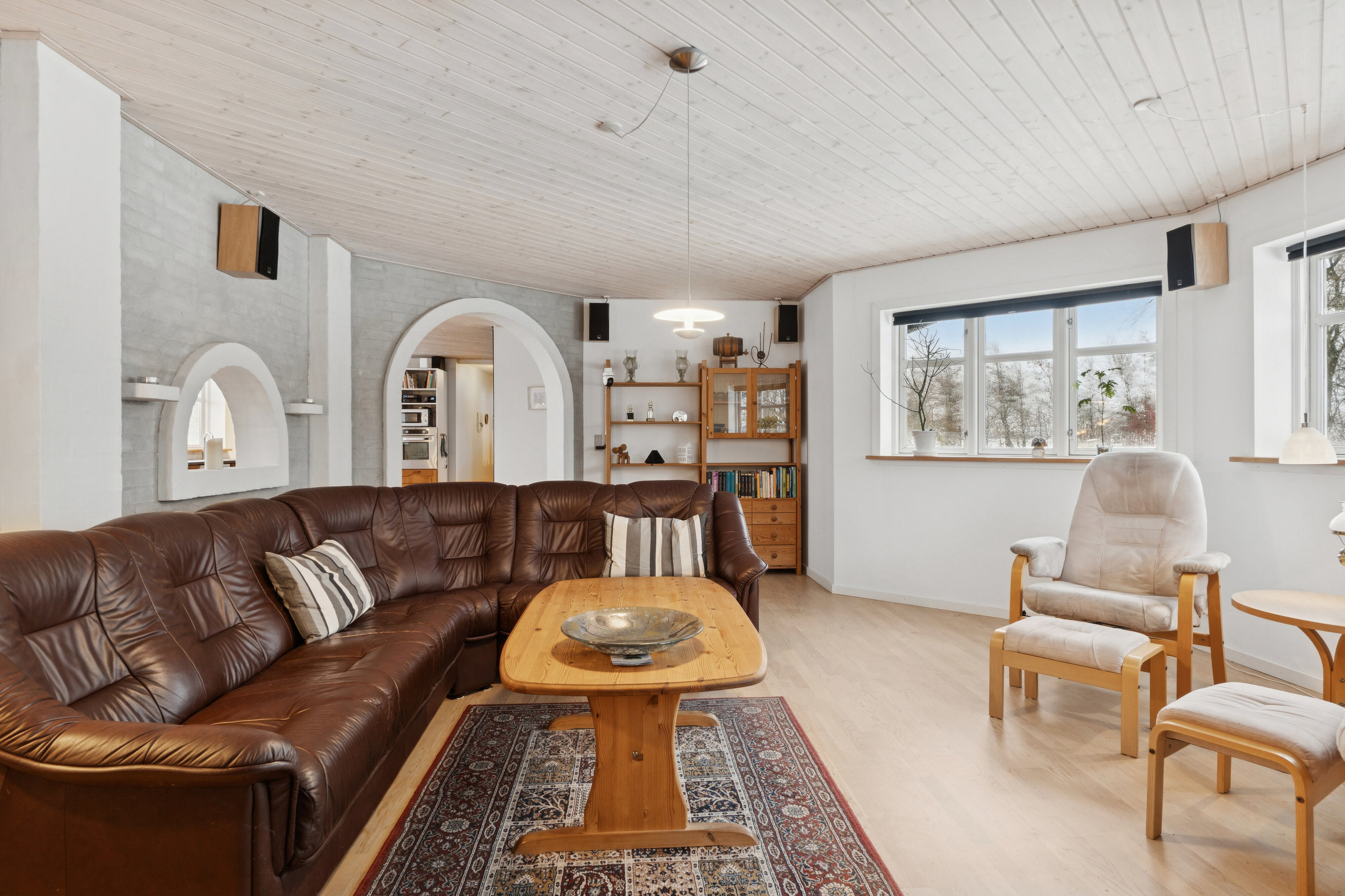 Miniaturebillede 2: stue. Billede af Rønnovsholmvej 110, 9800 Hjørring