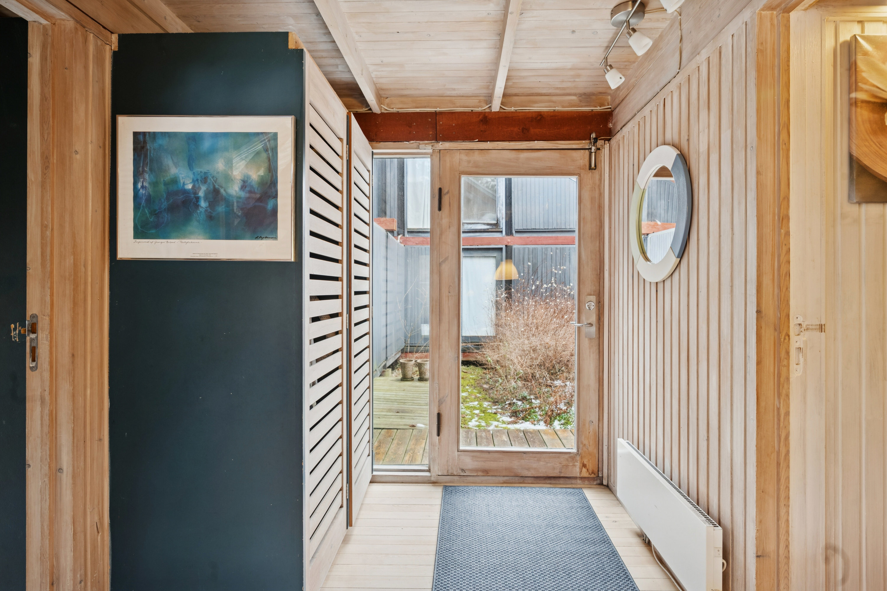 Fremhævet gang billede i fuldskærmstilstand. Billede af Drosselvej 1, Villingerød, 3120 Dronningmølle