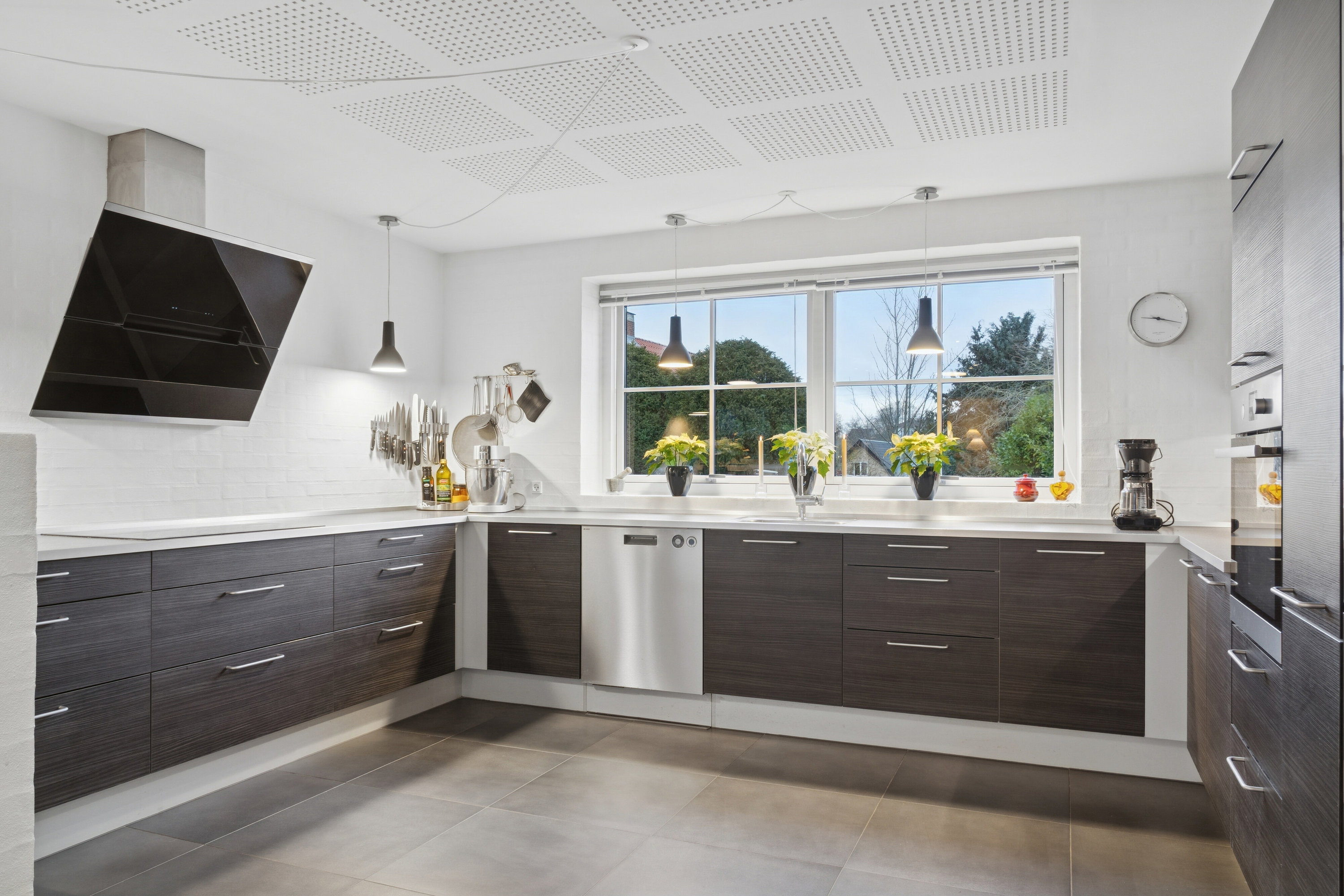 Miniaturebillede 1: køkken. Billede af Poul Sloths Vej 20, 8270 Højbjerg