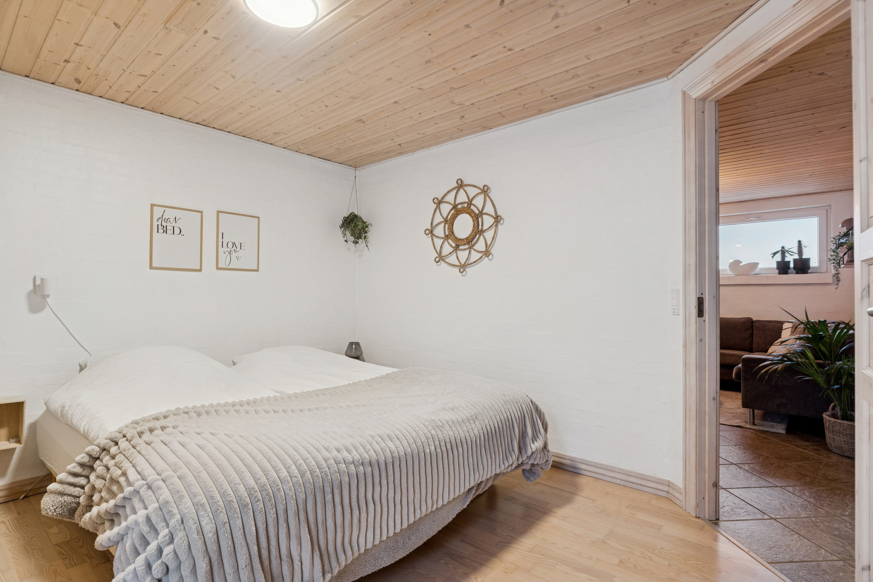 Fremhævet soveværelse billede i fuldskærmstilstand. Billede af Floravænget 38, 7730 Hanstholm