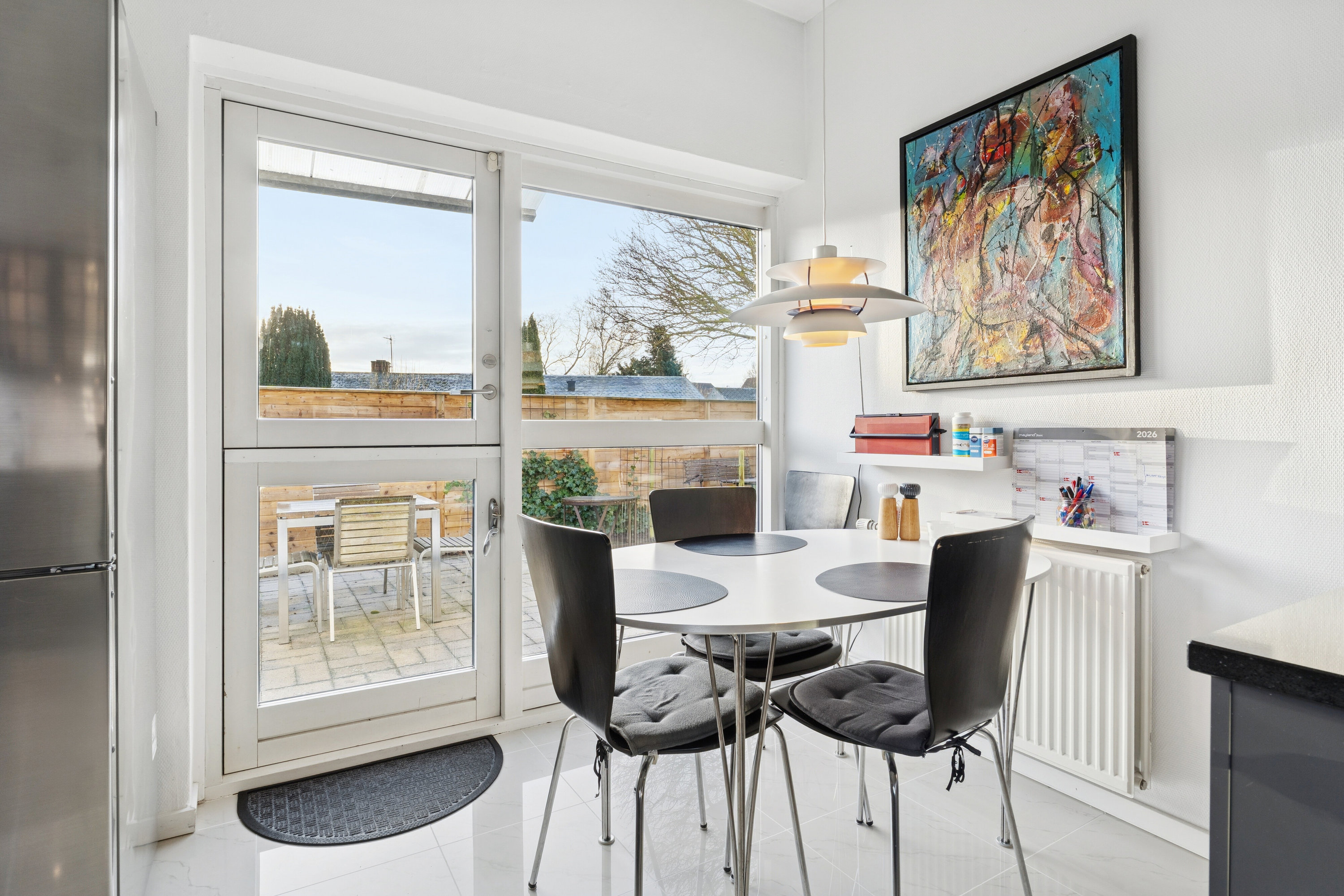 Fremhævet spisestue billede i fuldskærmstilstand. Billede af Brombærvænget 5, 2650 Hvidovre