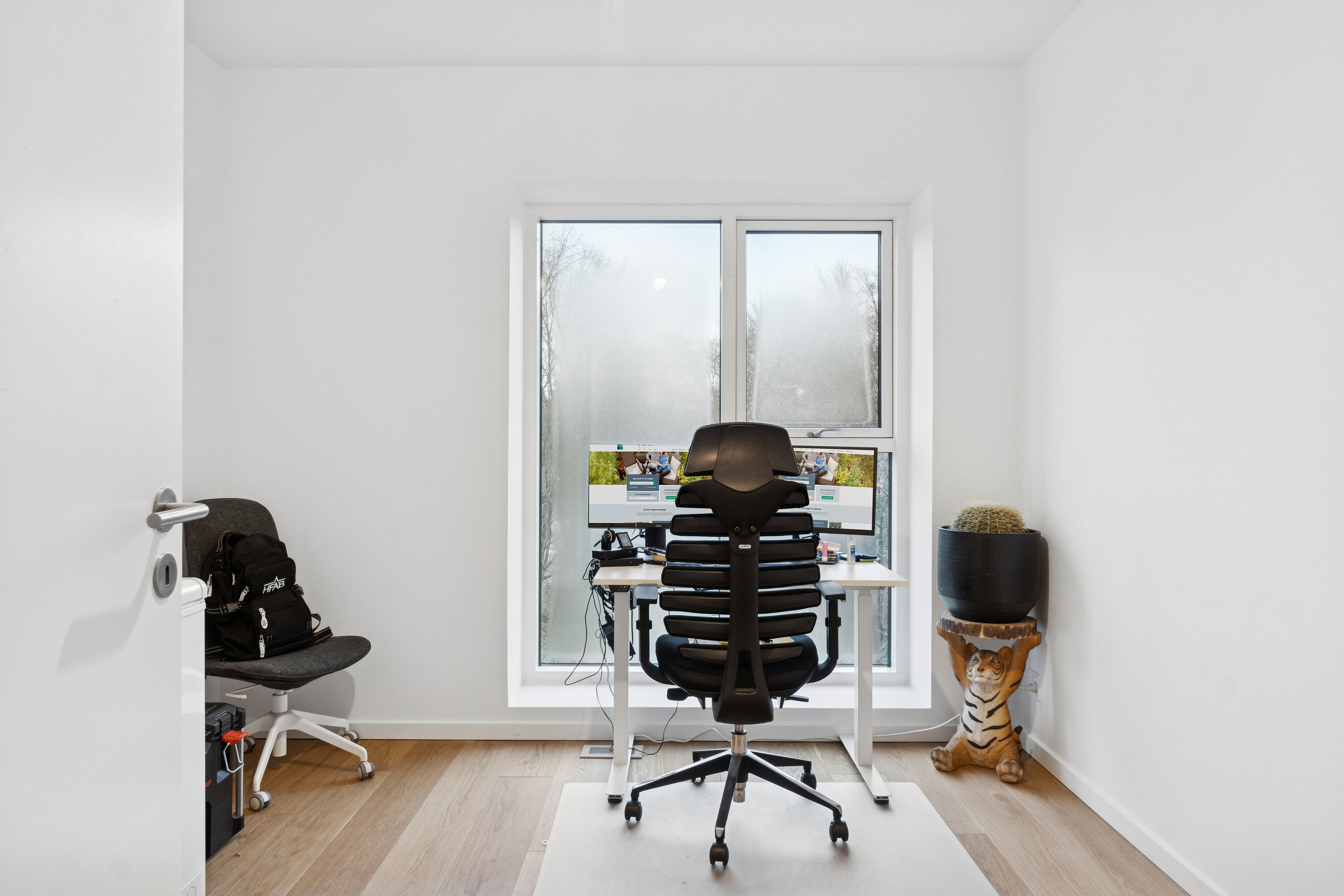 Fremhævet arbejdsværelse billede i fuldskærmstilstand. Billede af Plantagevej 45, 2. tv., 2610 Rødovre