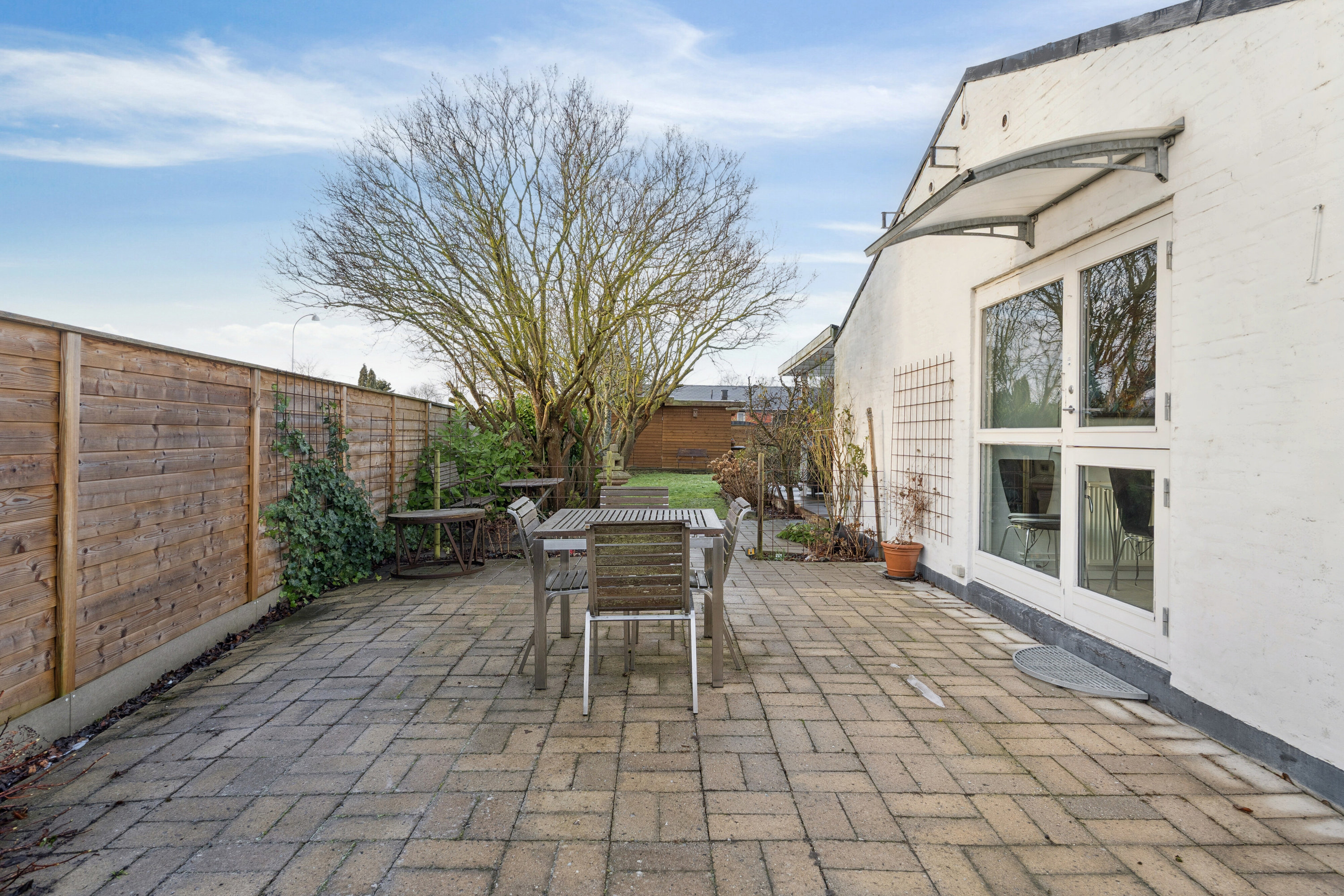 Fremhævet terrasse billede i fuldskærmstilstand. Billede af Brombærvænget 5, 2650 Hvidovre