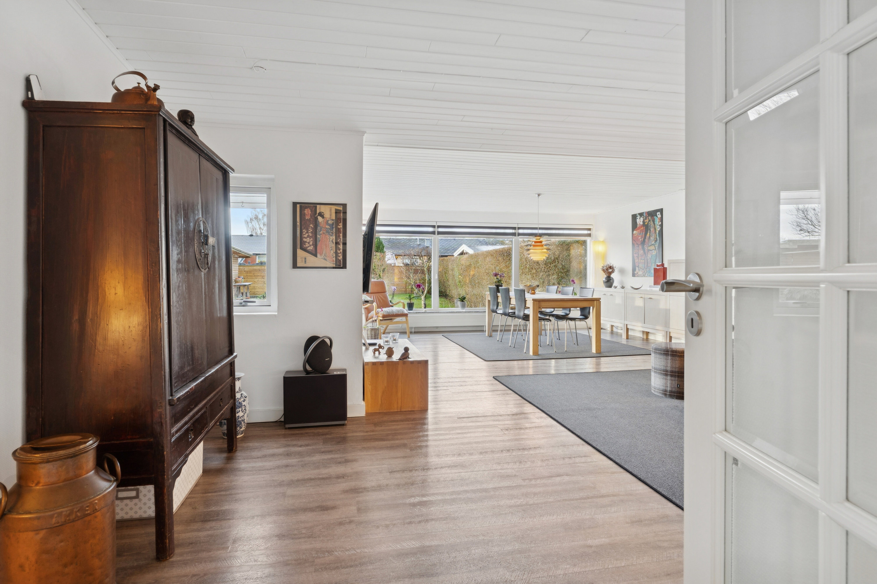 Fremhævet gang billede i fuldskærmstilstand. Billede af Brombærvænget 5, 2650 Hvidovre