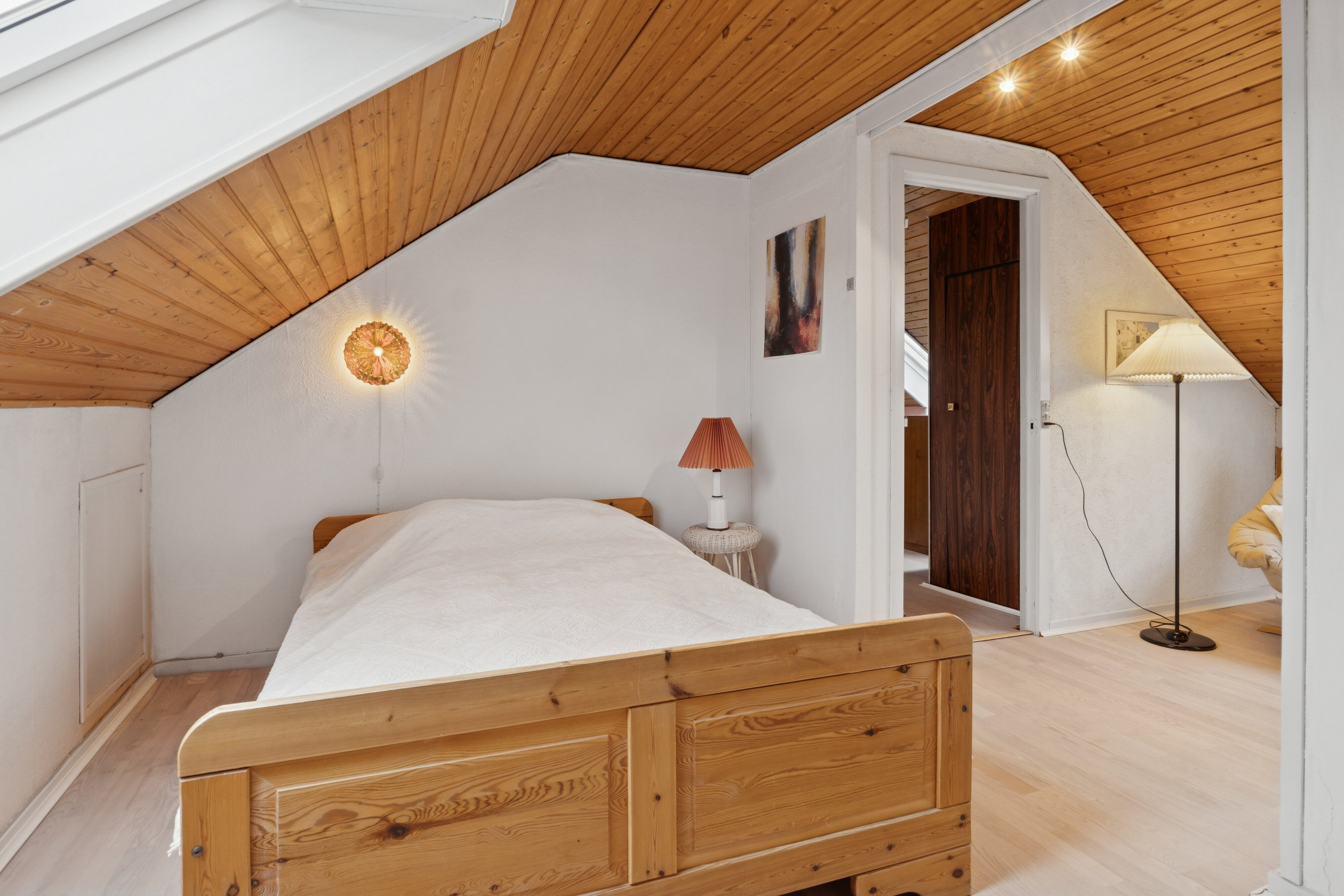 Fremhævet soveværelse billede i fuldskærmstilstand. Billede af Rishøjvej 5, 2650 Hvidovre