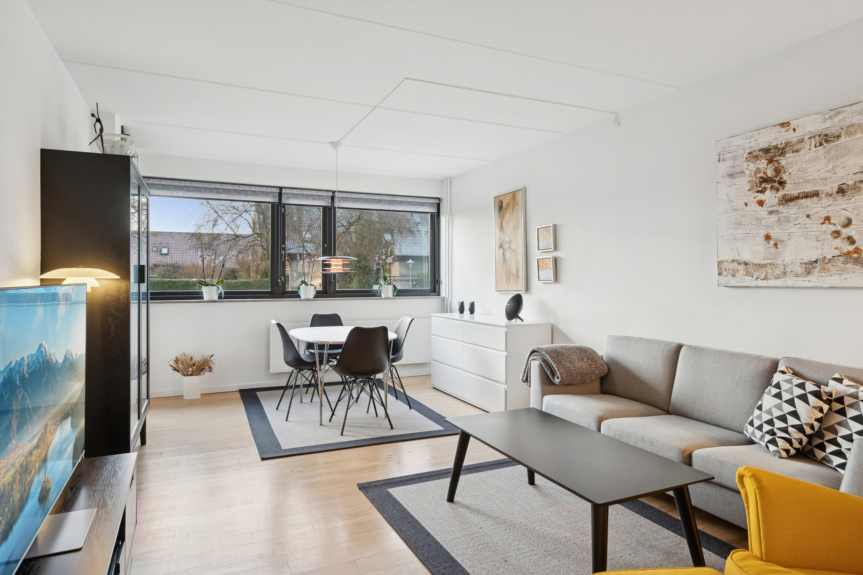 Fremhævet stue billede i fuldskærmstilstand. Billede af Rødovrevej 313, st.. th., 2610 Rødovre