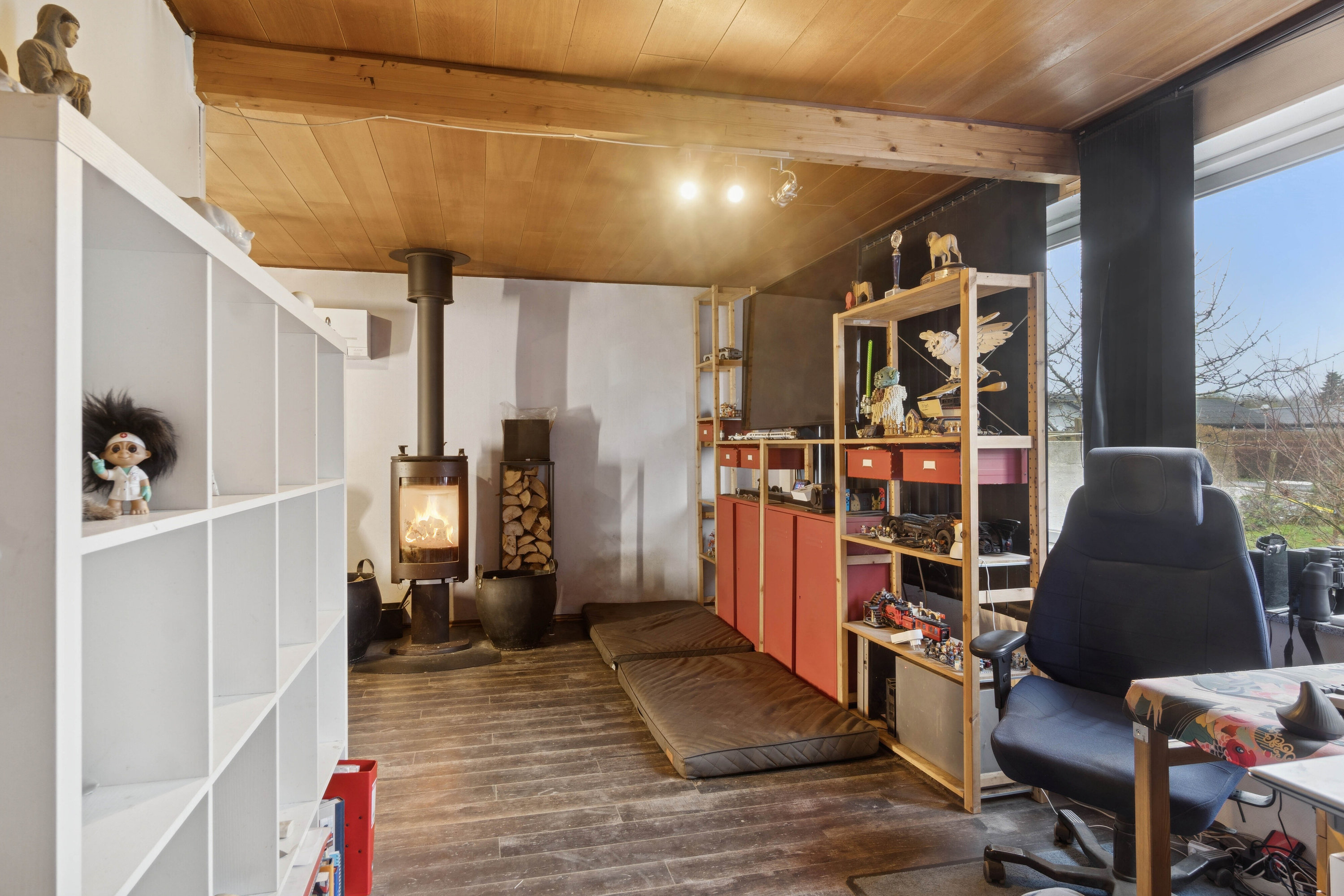 Fremhævet stue billede i fuldskærmstilstand. Billede af Skolevænget 42, 4470 Svebølle