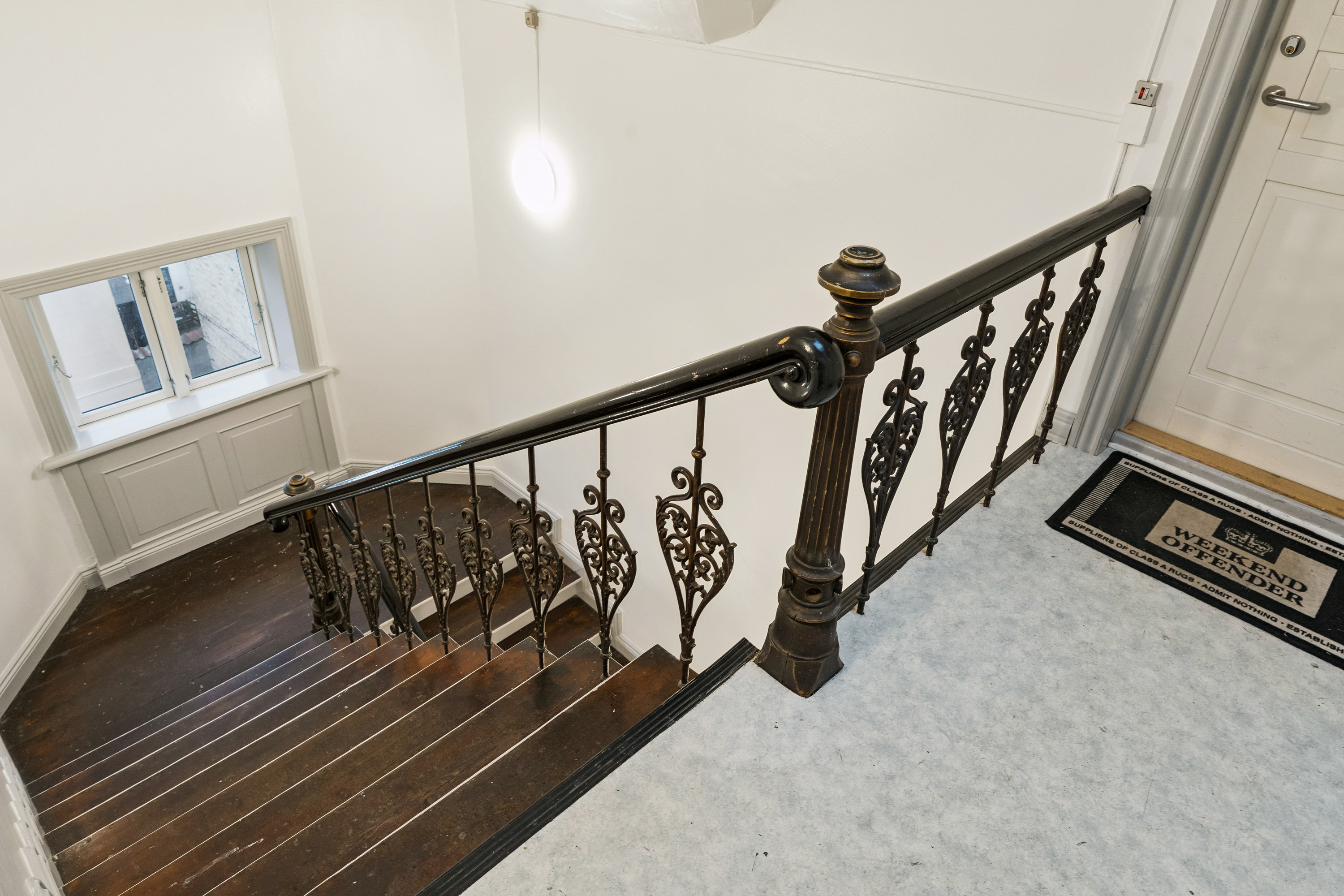 Fremhævet repos billede i fuldskærmstilstand. Billede af Algade 54, 3. th., 9000 Aalborg