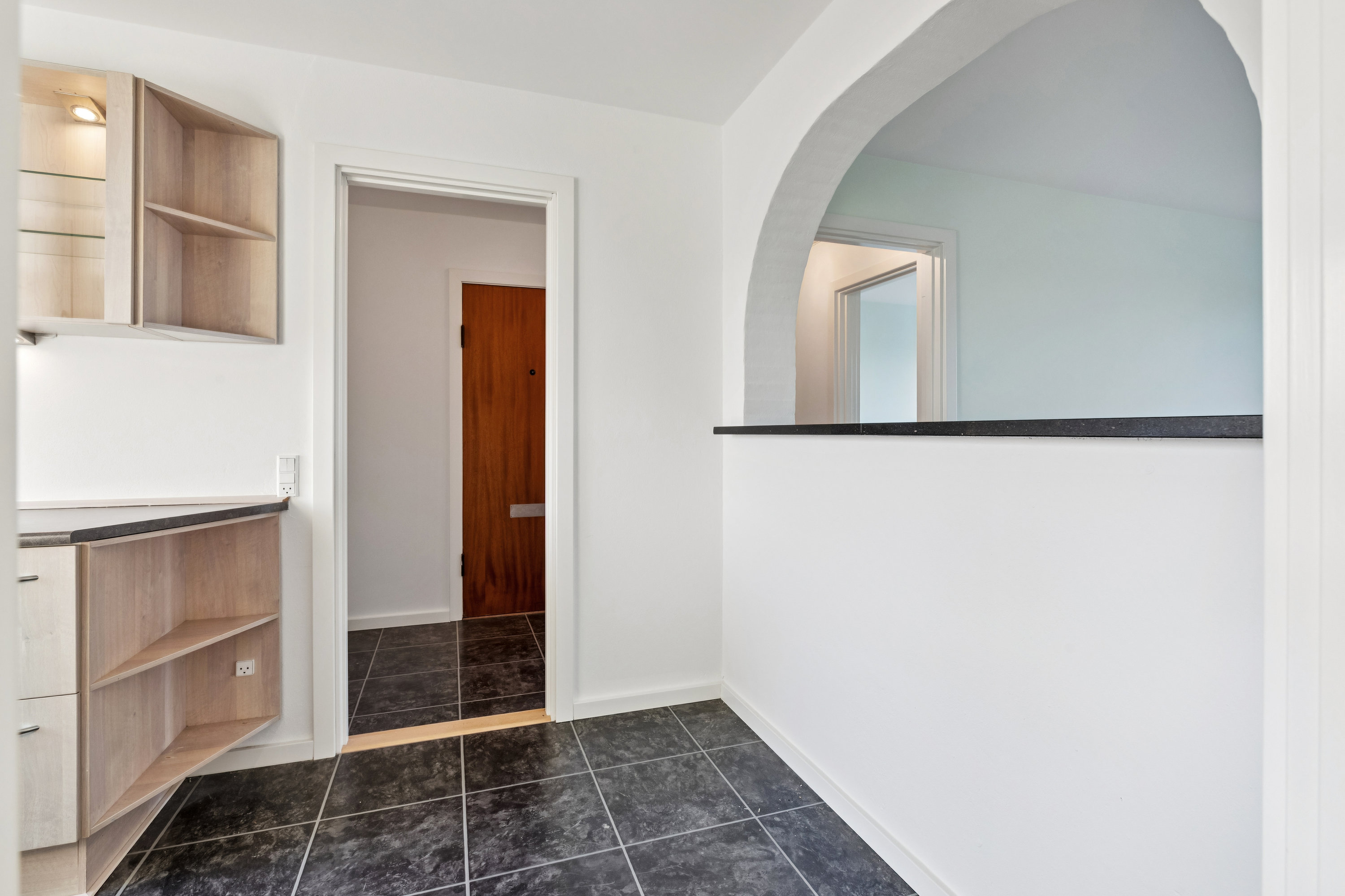 Fremhævet badeværelse billede i fuldskærmstilstand. Billede af Hedekæret 25, 2. th., 2640 Hedehusene