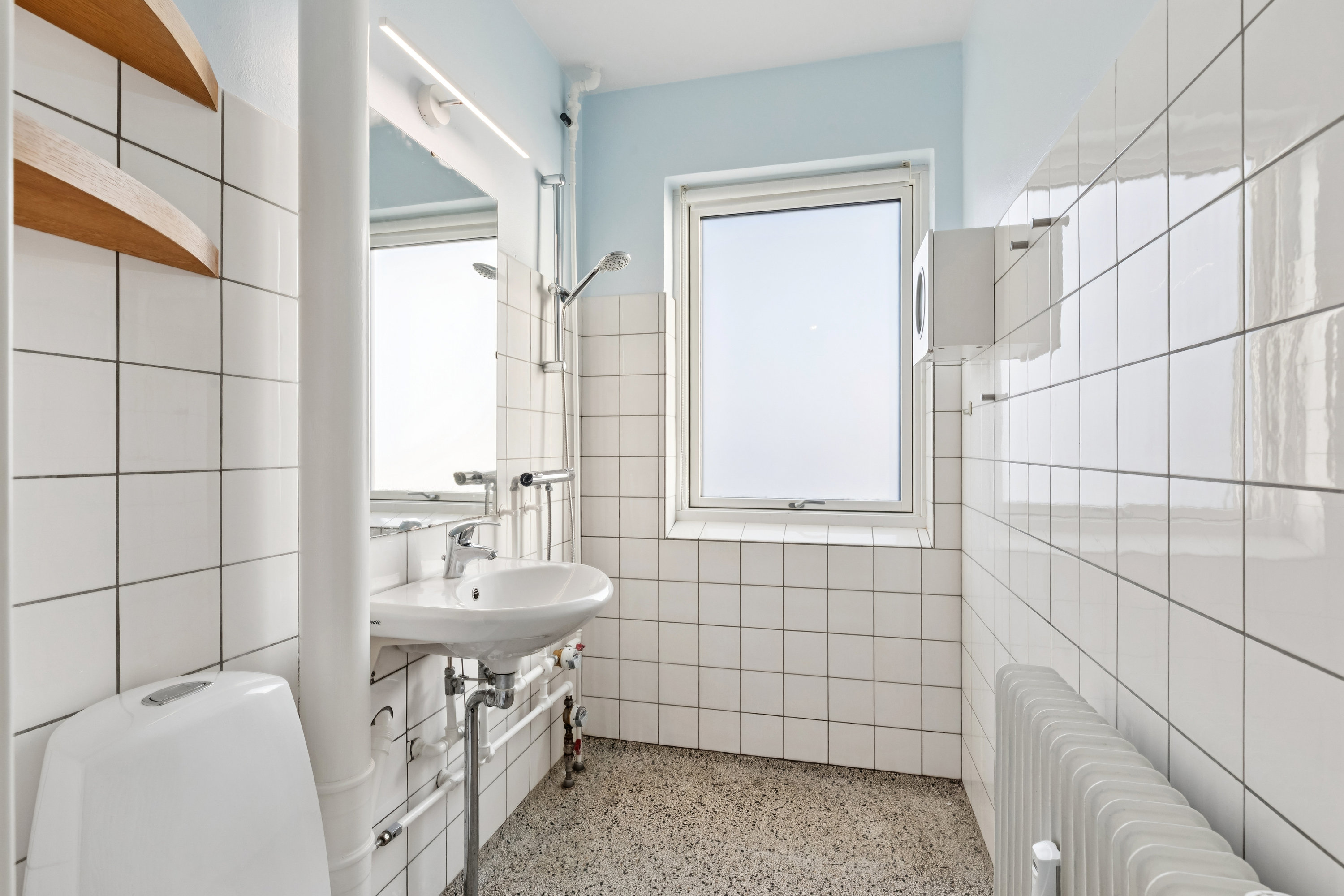 Fremhævet badeværelse billede i fuldskærmstilstand. Billede af Hedekæret 25, 2. th., 2640 Hedehusene