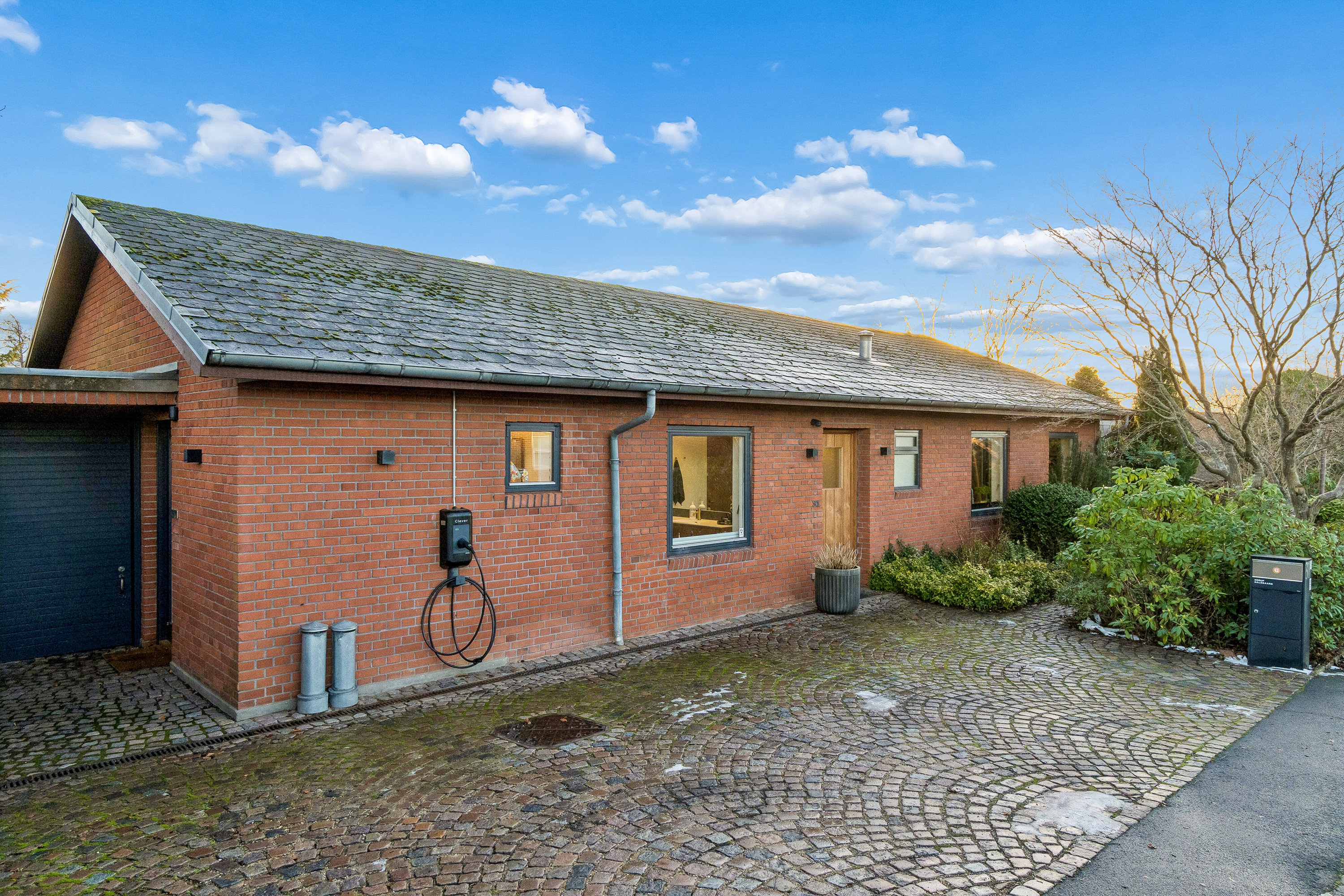 Fremhævet ejendommen billede i fuldskærmstilstand. Billede af Spicavej 31, 8270 Højbjerg