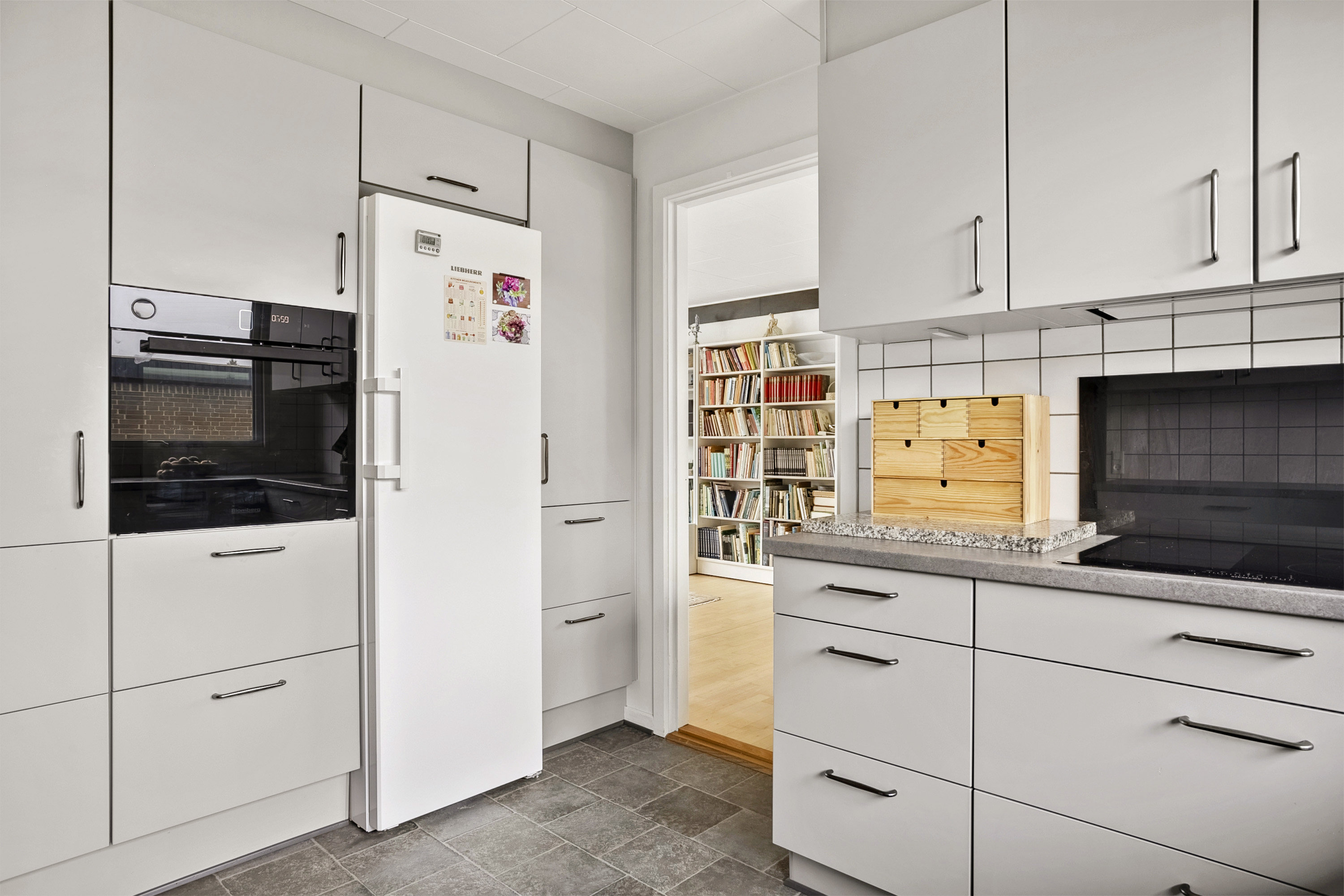 Fremhævet køkken billede i fuldskærmstilstand. Billede af Kildevangen 9, 8783 Hornsyld